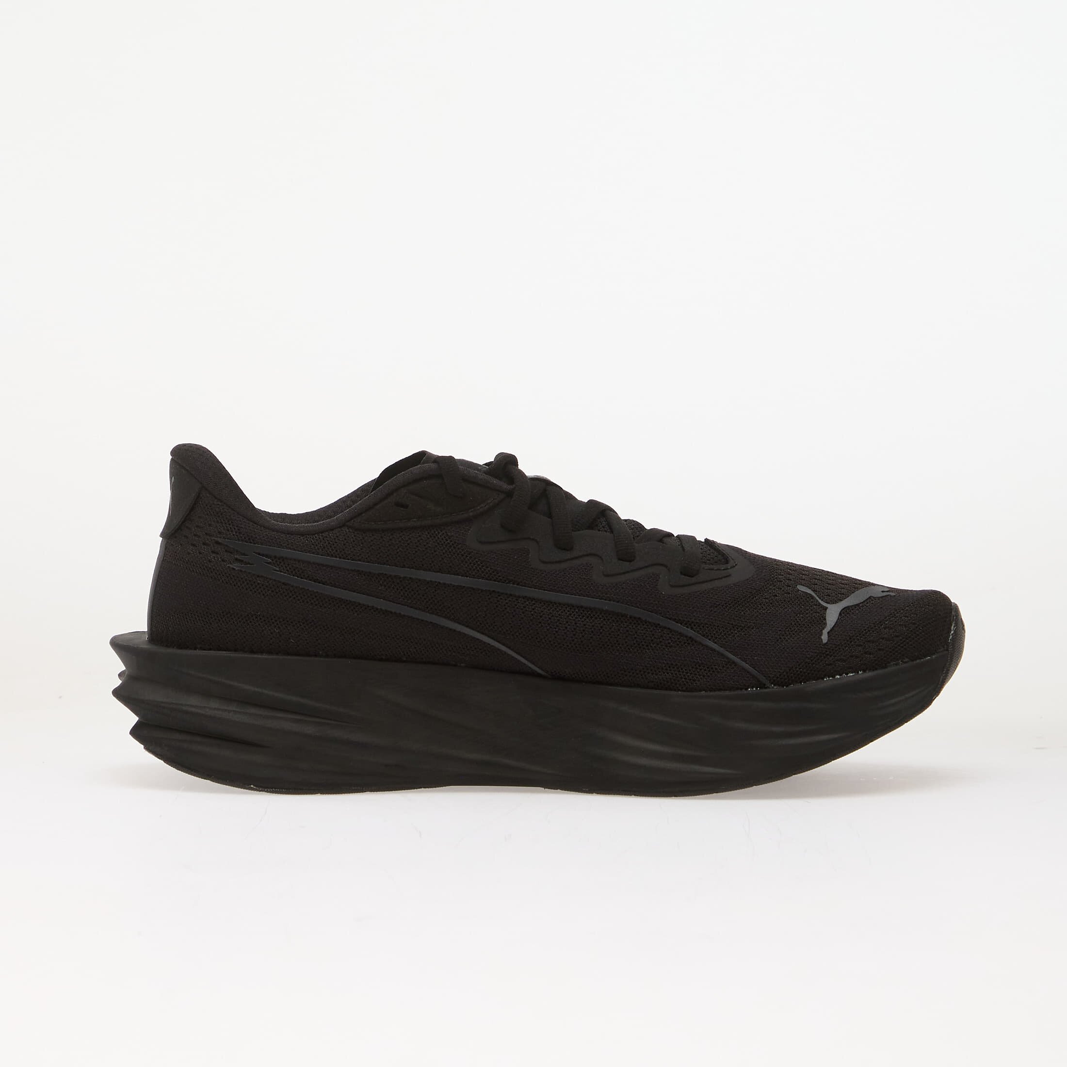 Puma Сникърси Deviate Pure Nitro Black/ Flat Dark Gray