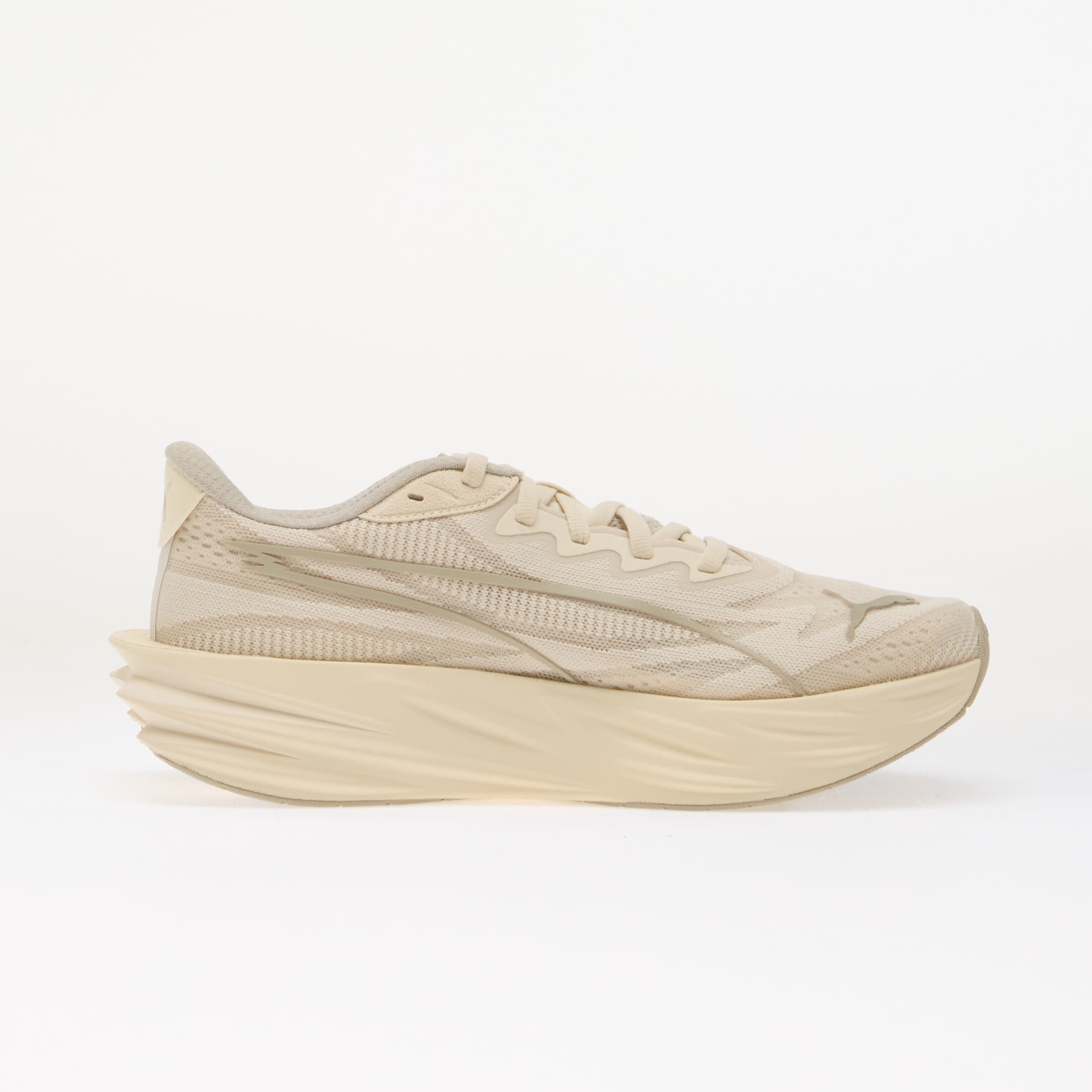 Puma Сникърси Deviate Pure Nitro Wns Alpine Snow/ Warm White