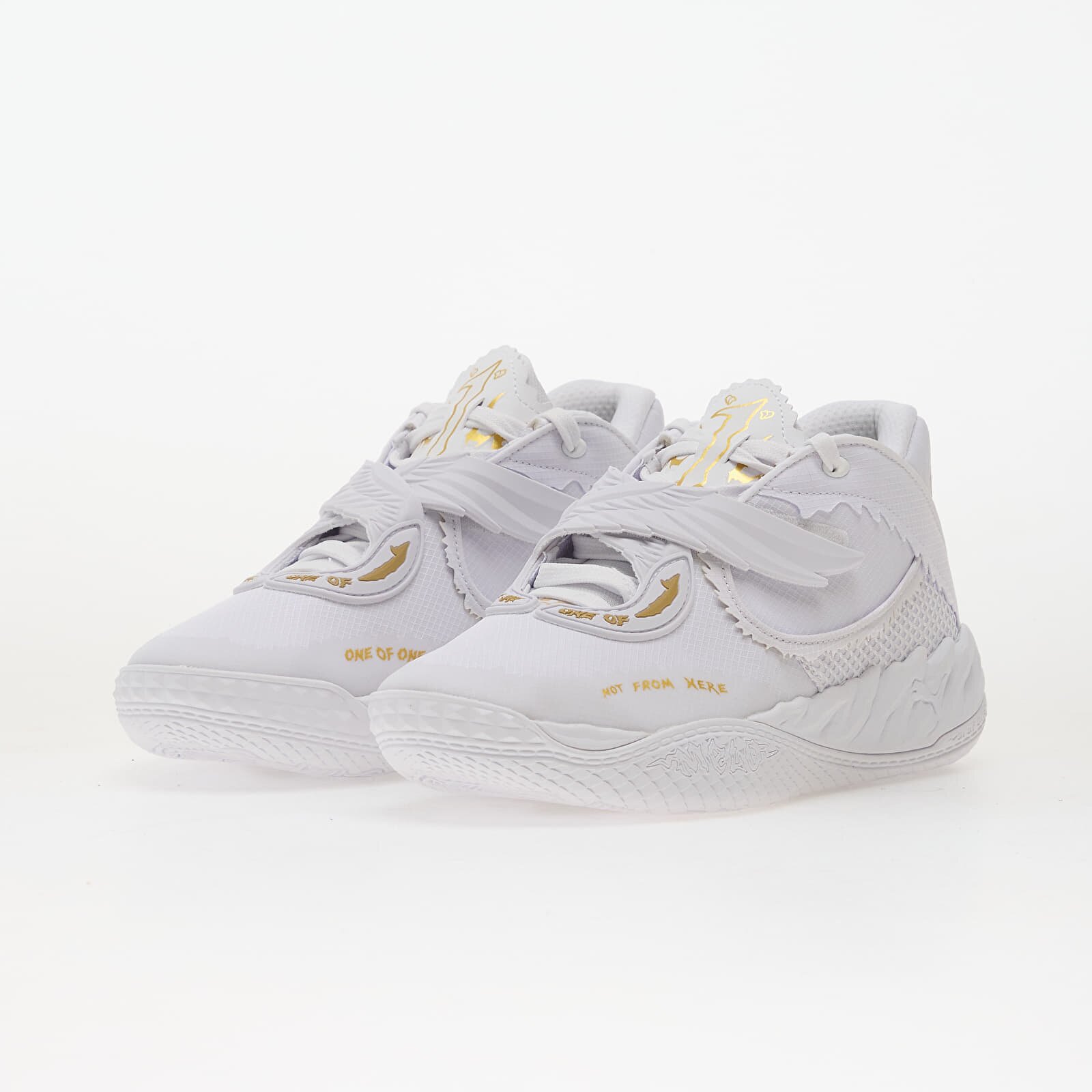 Puma Сникърси MB.05 Mist White-Gold