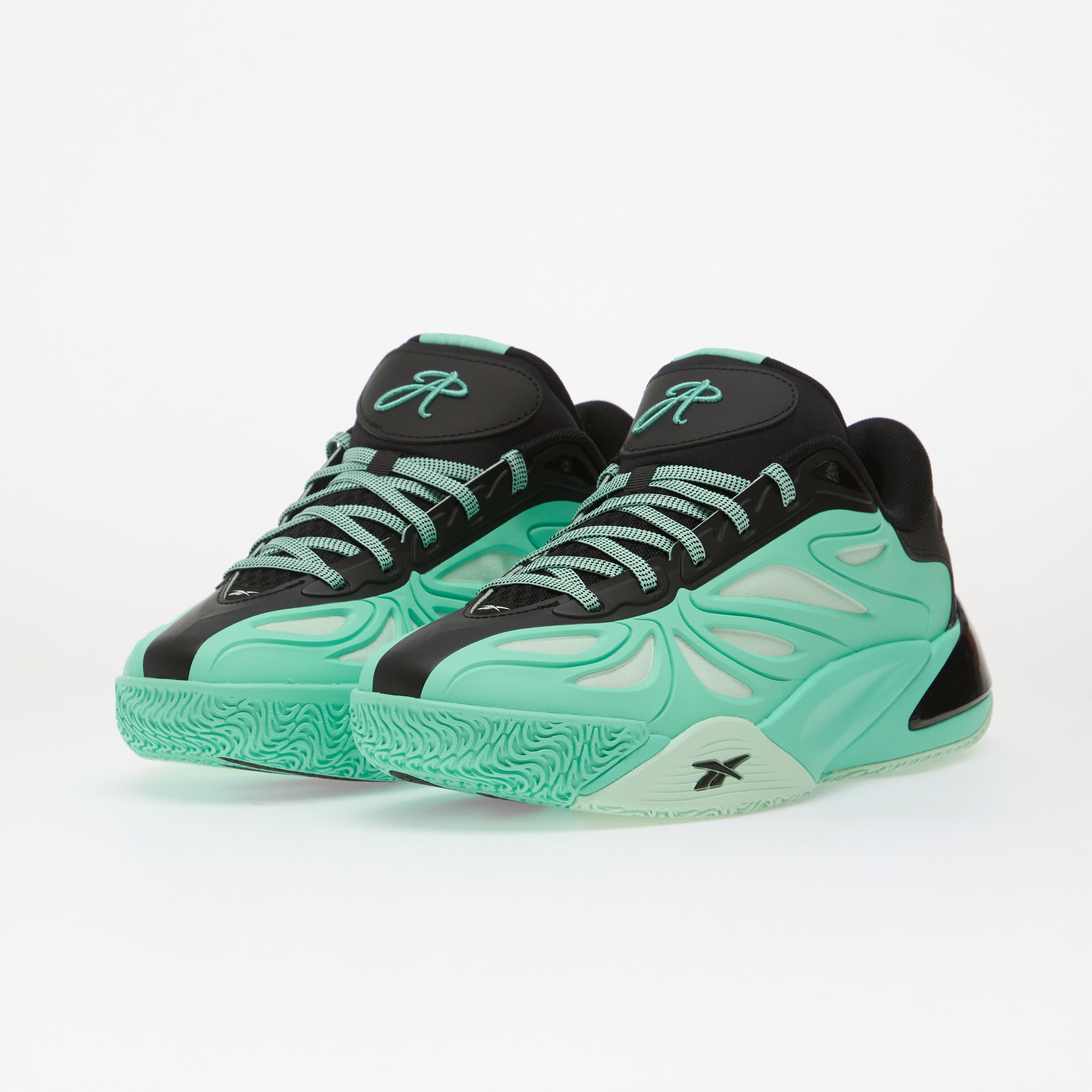 Reebok Сникърси Angel Reese 1 Atomic Aqua/ Atomic Aqua/ Black