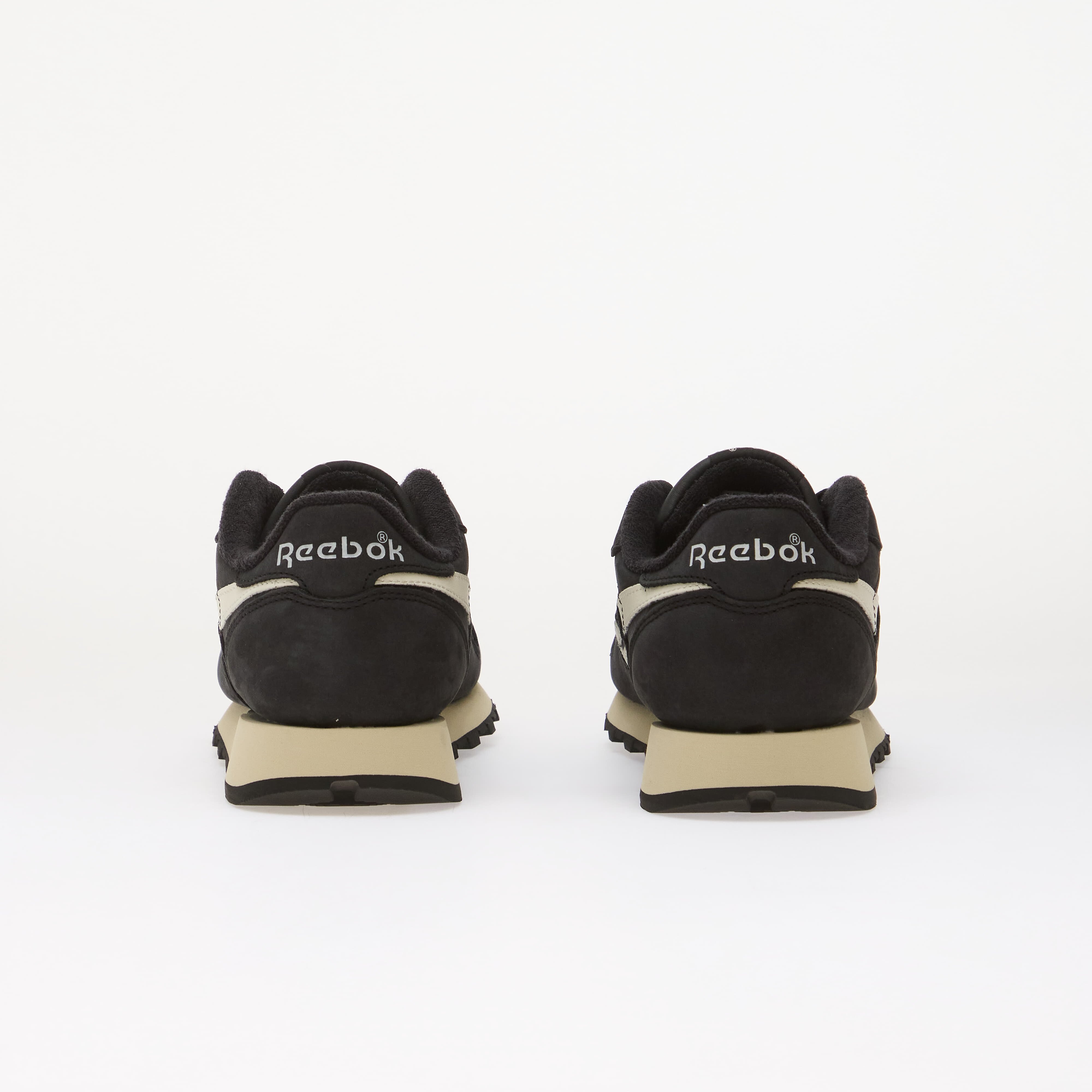 Reebok Сникърси Classic Leather Black/ Ftwr White/ Chalk