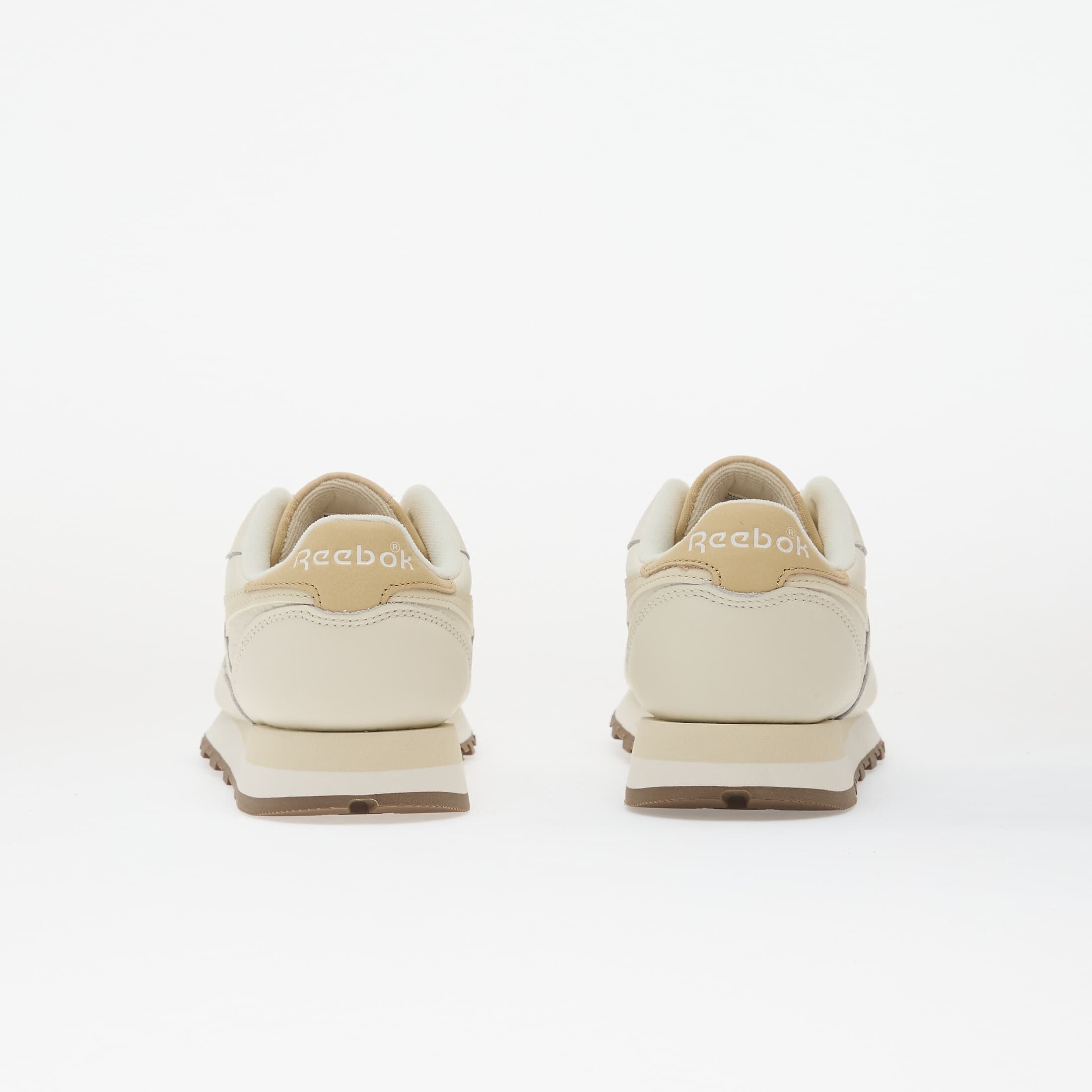 Reebok Сникърси Classic Leather Chalk/ Alabaster/ Simple Beige