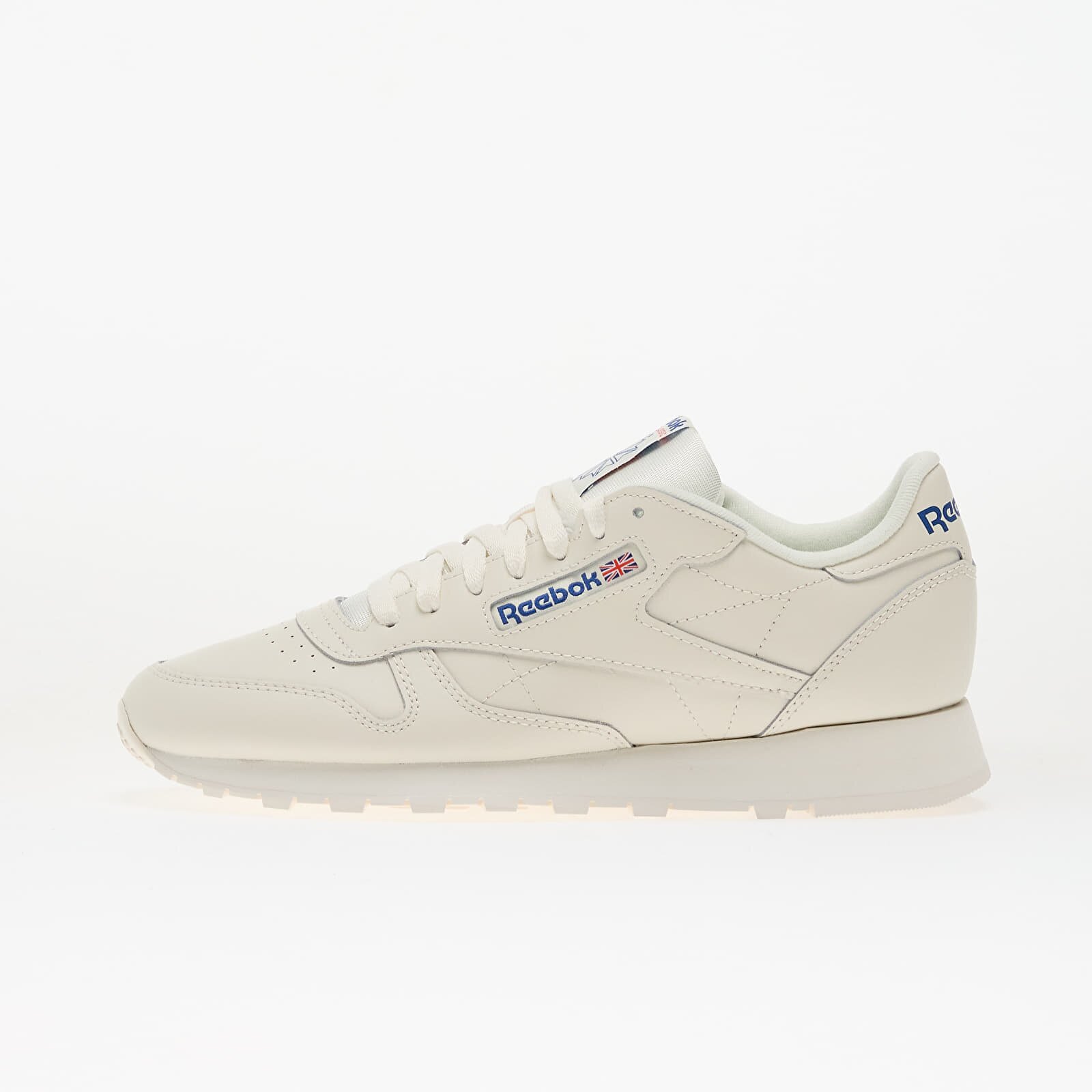 Reebok Сникърси Classic Leather Chalk/ Vecblu/ Vecred