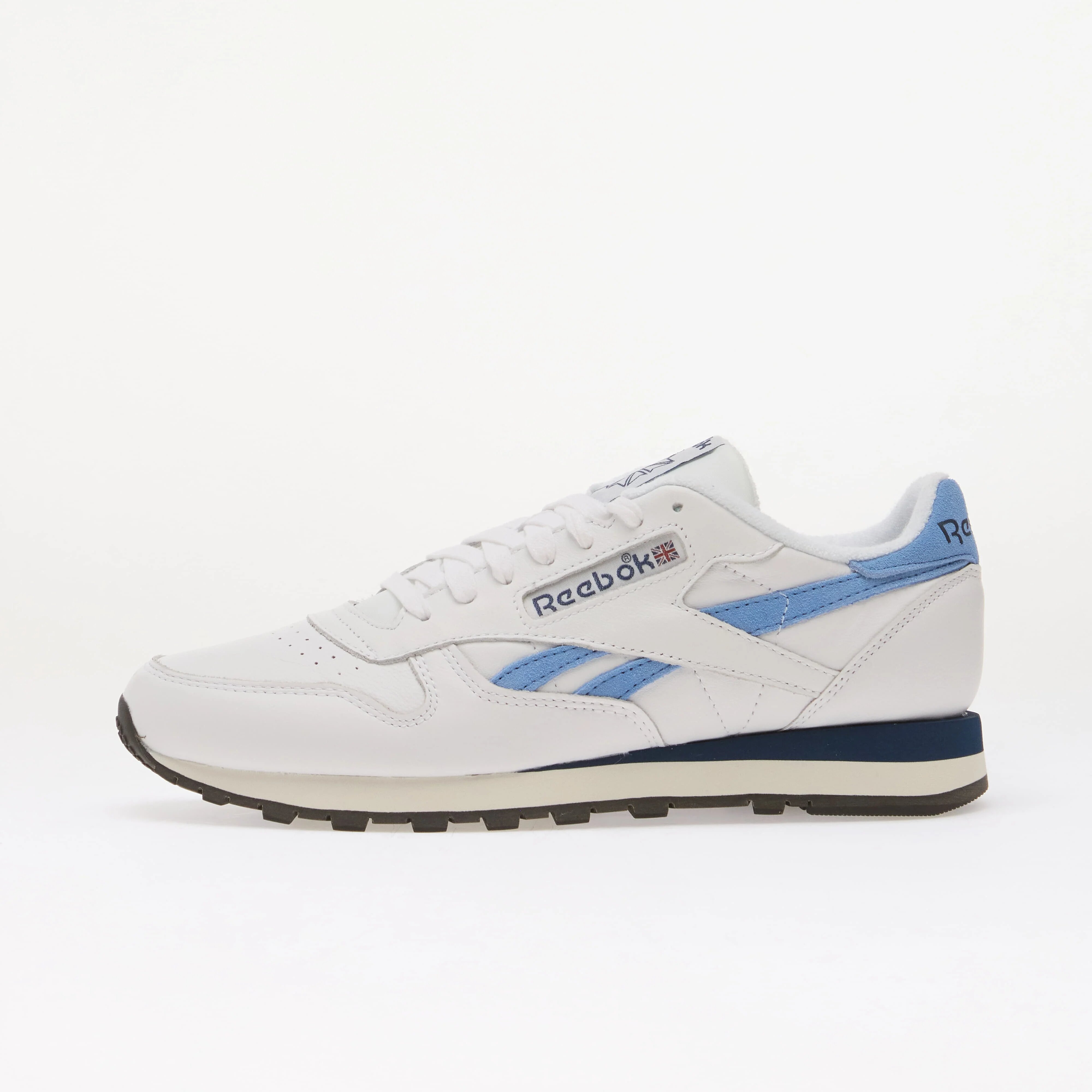 Reebok Сникърси Classic Leather Ftwr White/ Essential Blue/ Batik Blue