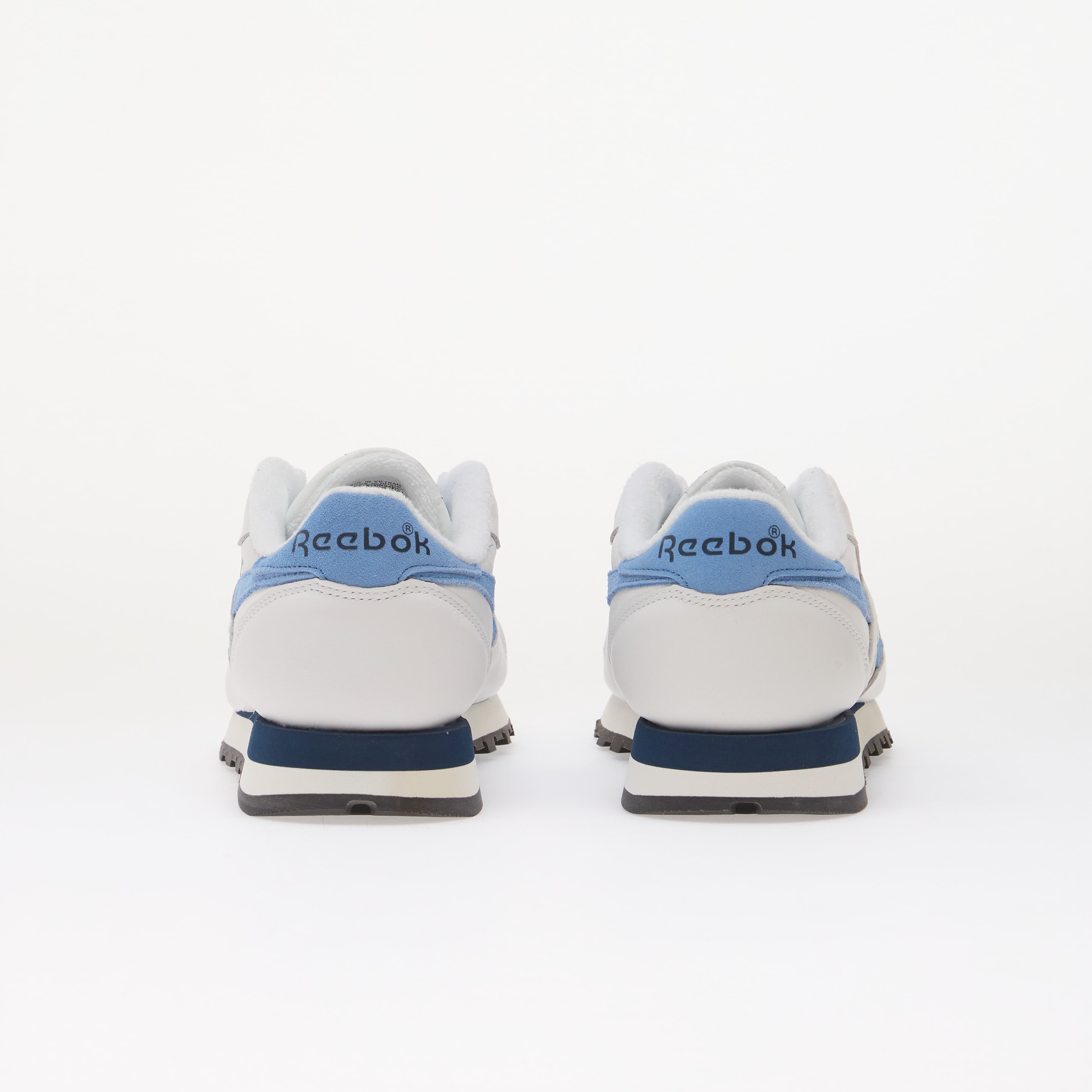 Reebok Сникърси Classic Leather Ftwr White/ Essential Blue/ Batik Blue
