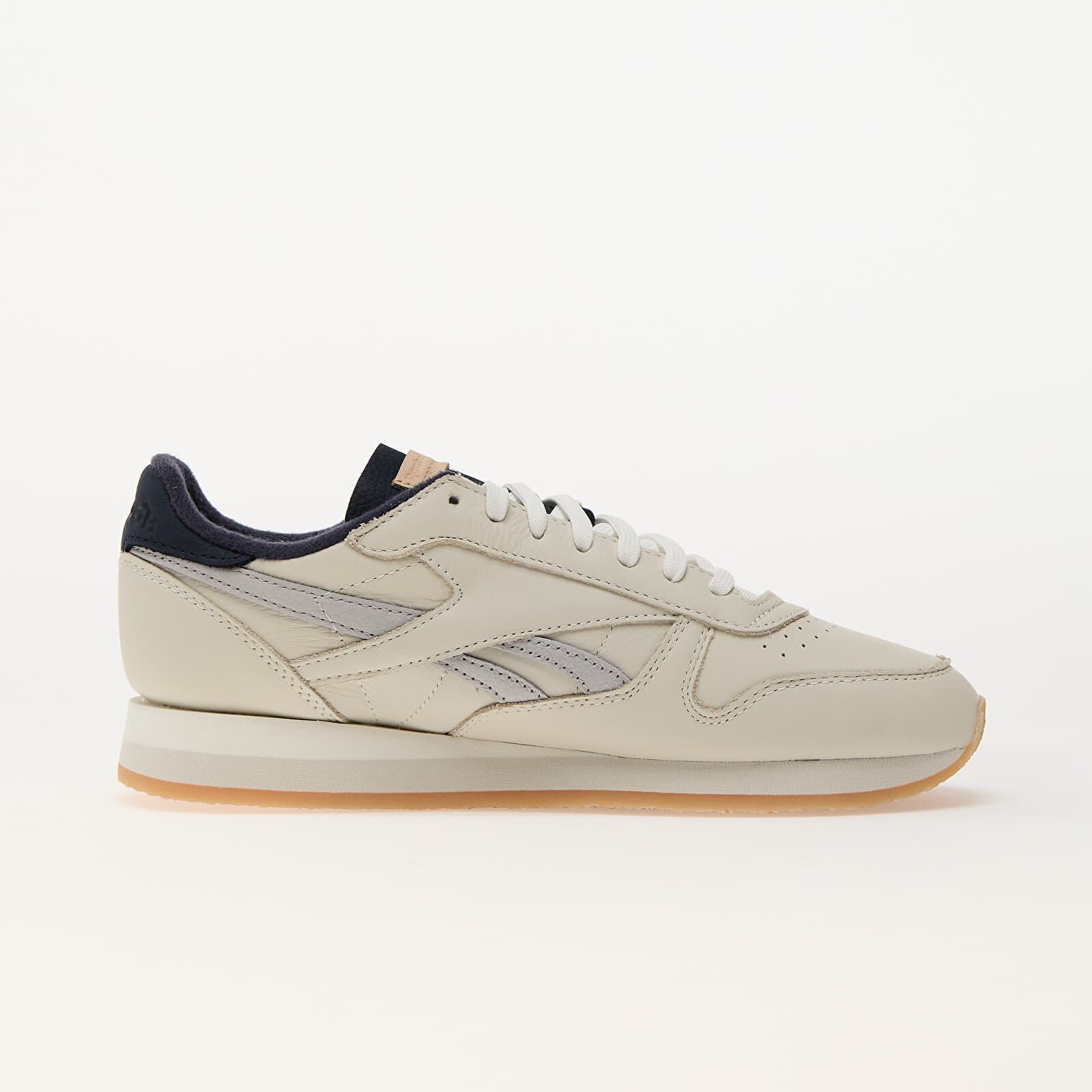Reebok Сникърси Classic Leather Premium Chalk/ Vector Navy/ Grey 1
