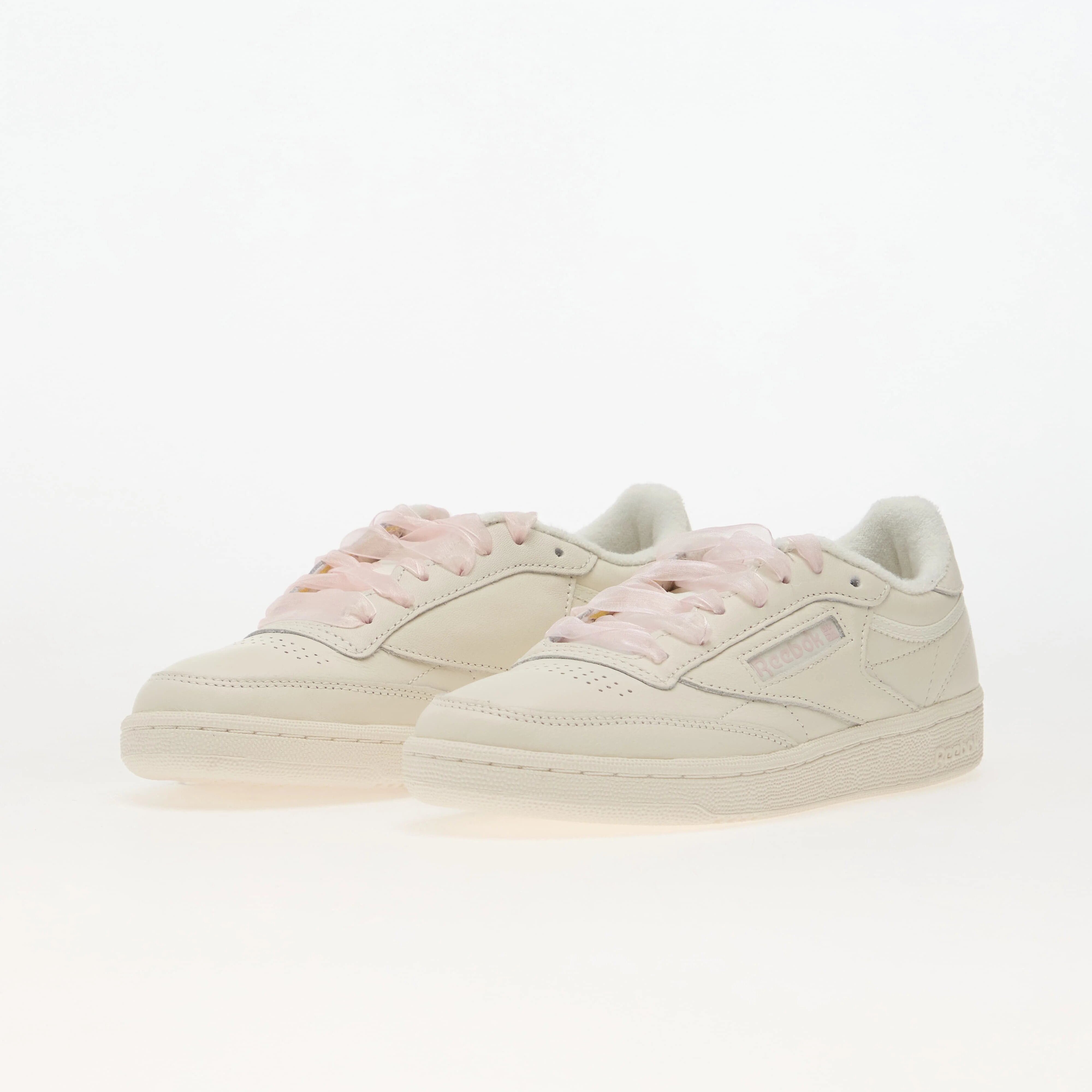 Reebok Сникърси Club C 85 Vintage Chalk/ Elemental Pink/ Gum