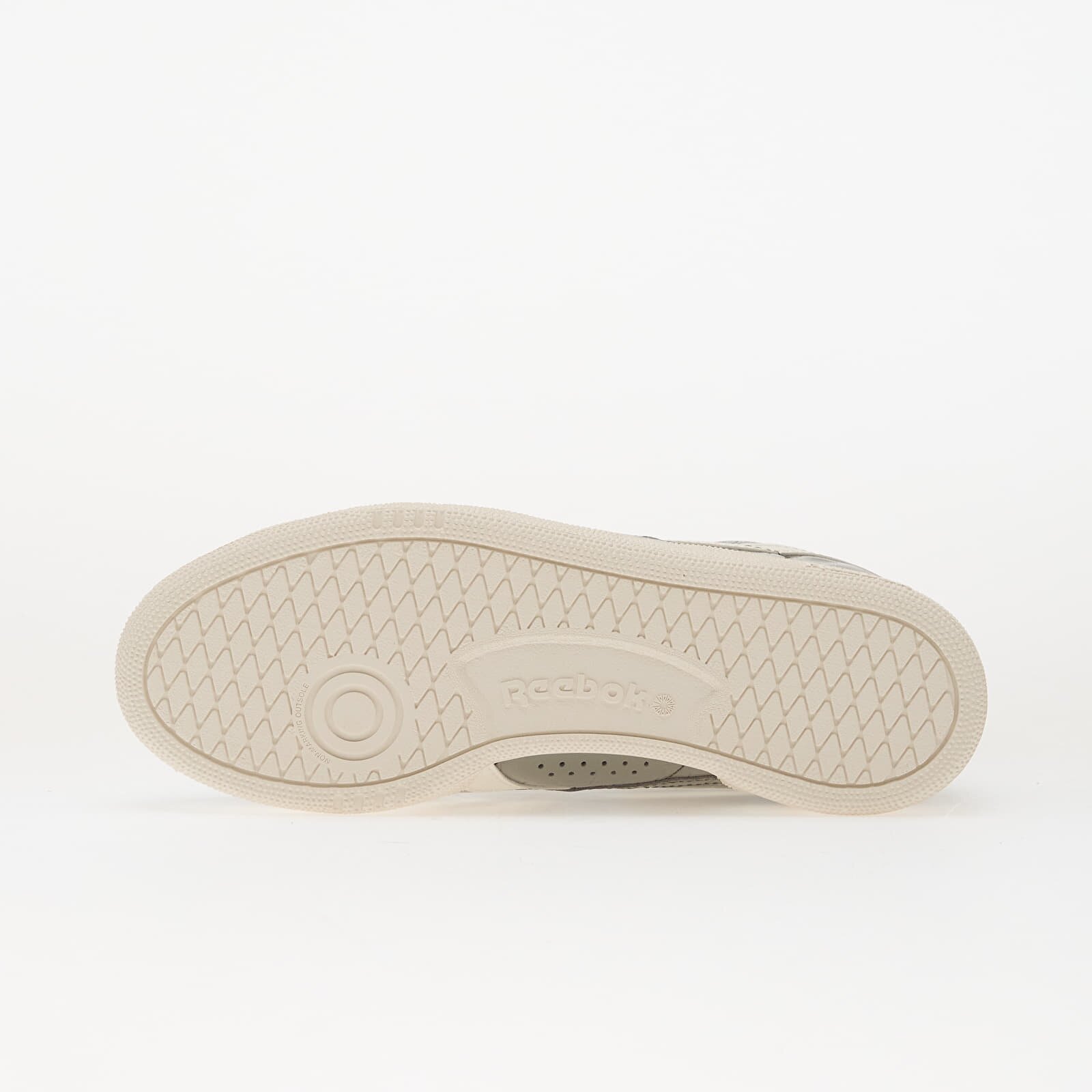 Reebok Сникърси Club C Grounds Uk Still Grey/ Chalk/ Escape Grey