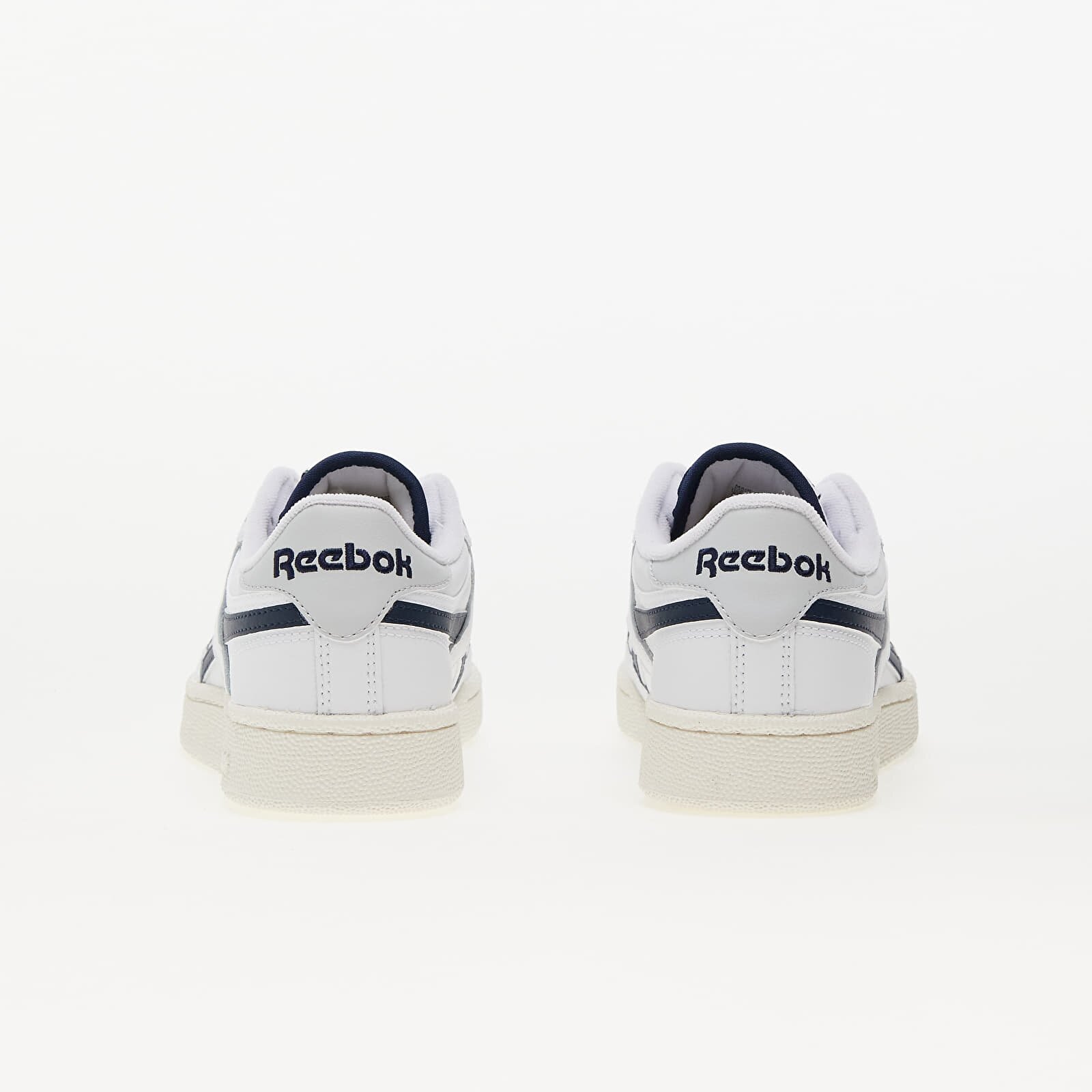 Reebok Сникърси Club C Revenge Ftw White/ Chalk/ Vector Navy