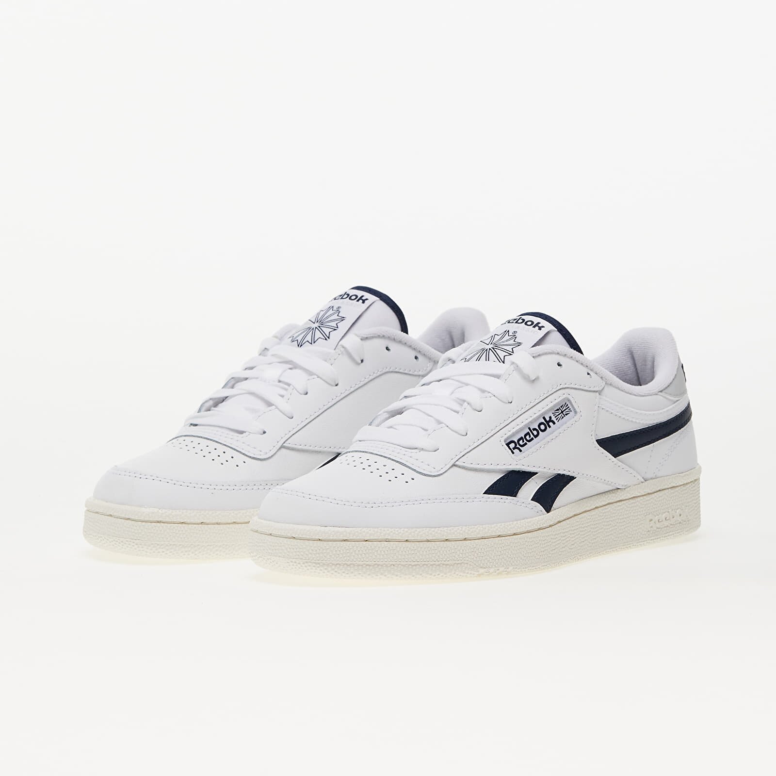 Reebok Сникърси Club C Revenge Ftw White/ Chalk/ Vector Navy