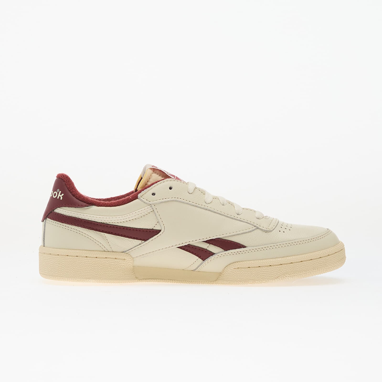Reebok Сникърси Club C Revenge Vintage Vintage Chalk/ Paper White/ Classic Burgundy