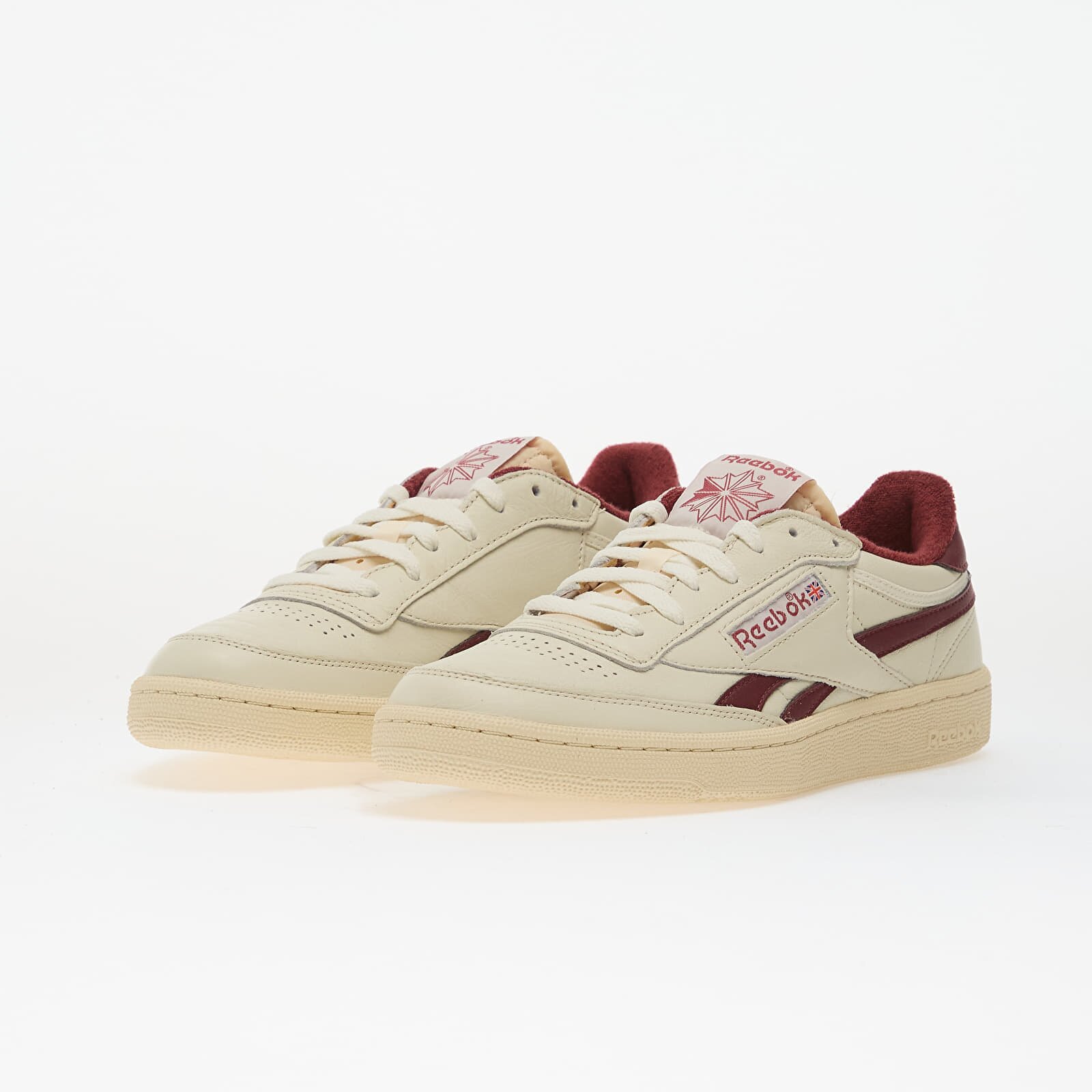Reebok Сникърси Club C Revenge Vintage Vintage Chalk/ Paper White/ Classic Burgundy