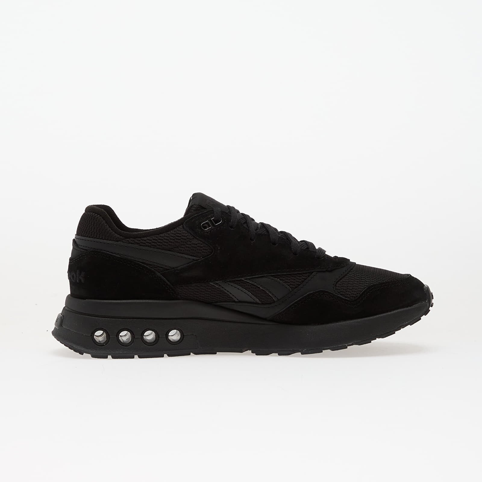 Reebok Сникърси Ers World Black/ Black/ Washed Black