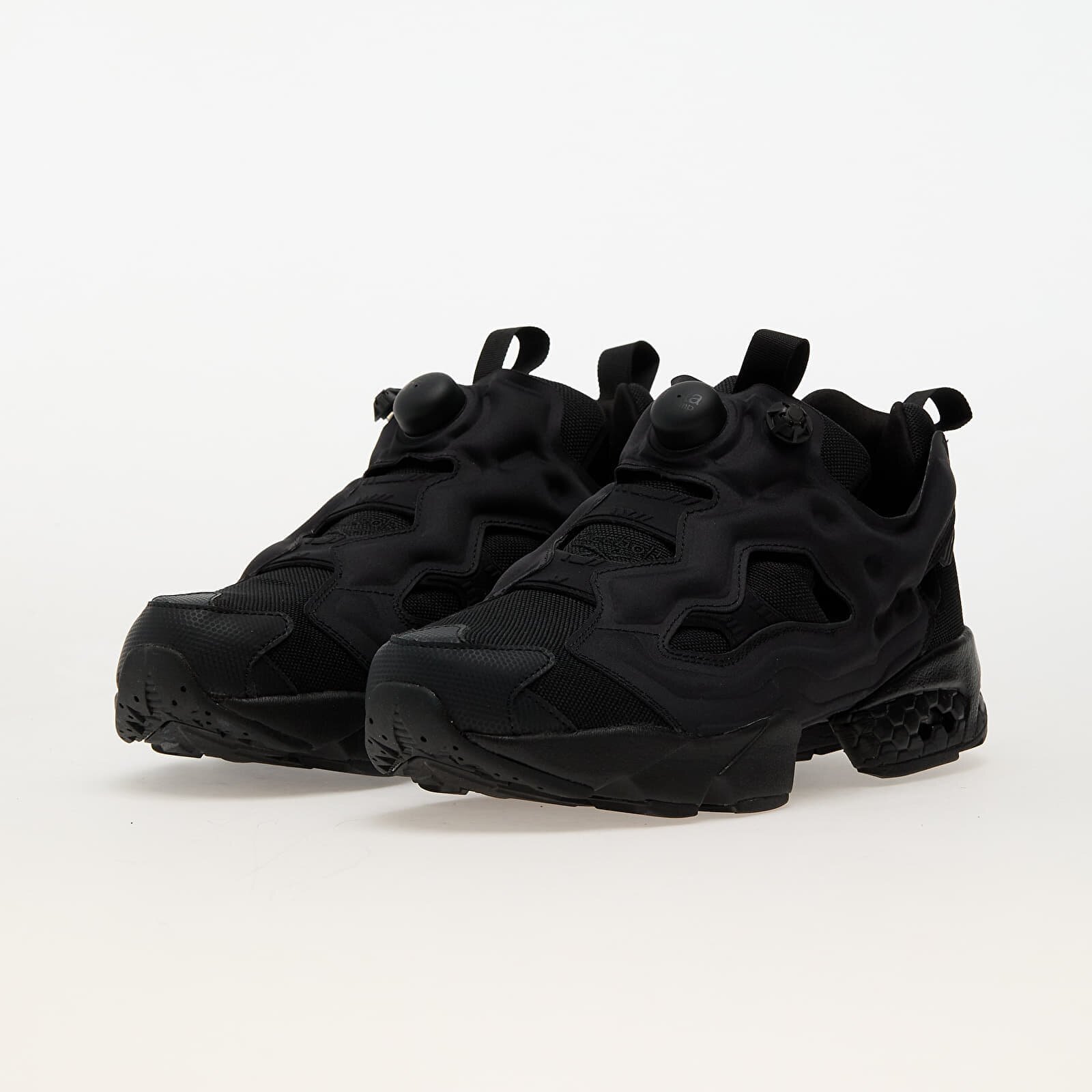 Reebok Сникърси Instapump Fury 94 Black/ Black/ Black