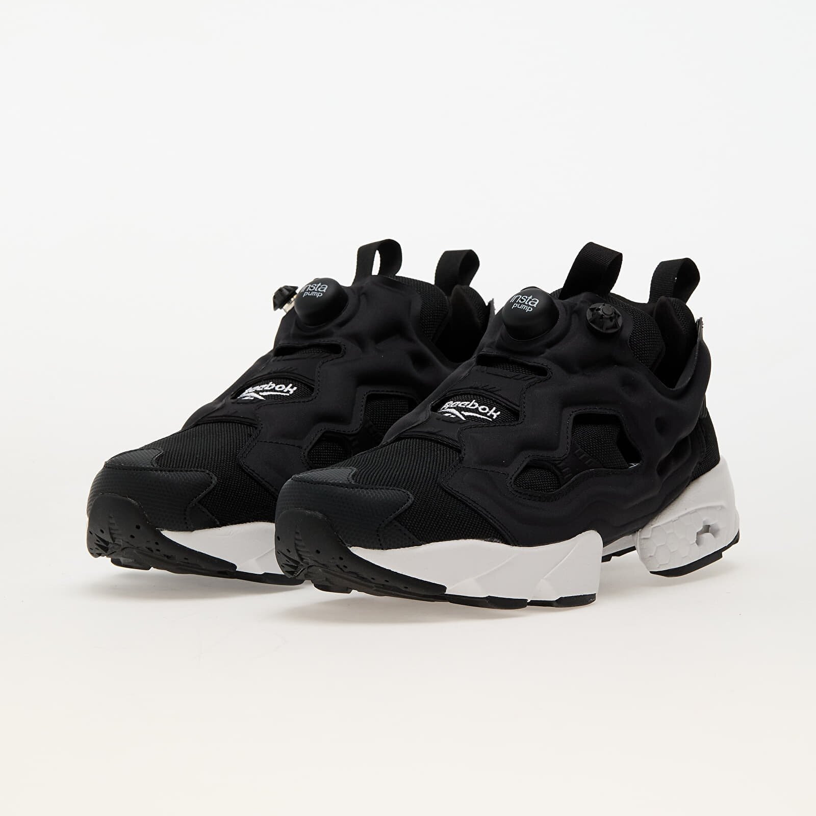 Reebok Сникърси Instapump Fury 94 Black/ Black/ White