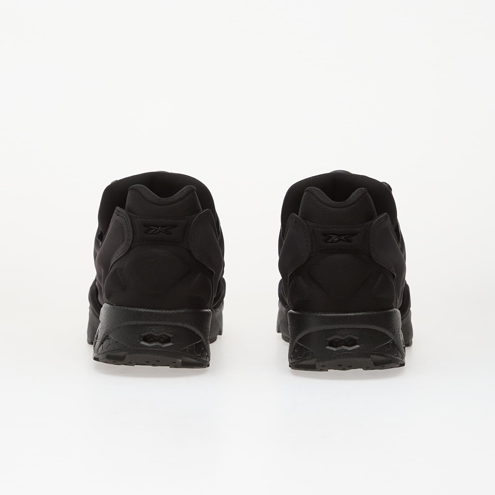 Reebok Сникърси Instapump Sliver Black/ Black/ Black