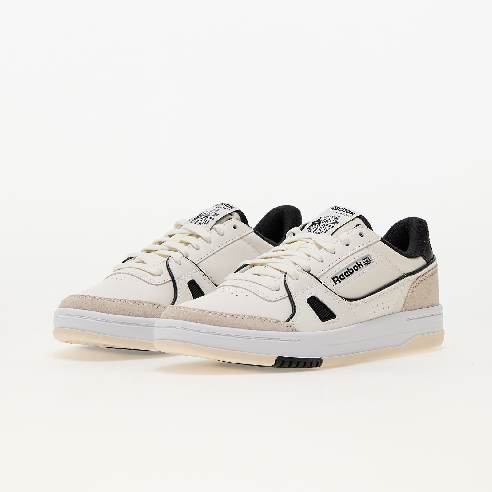Reebok Сникърси Lt Court Chalk/ Moon Stone/ Core Black