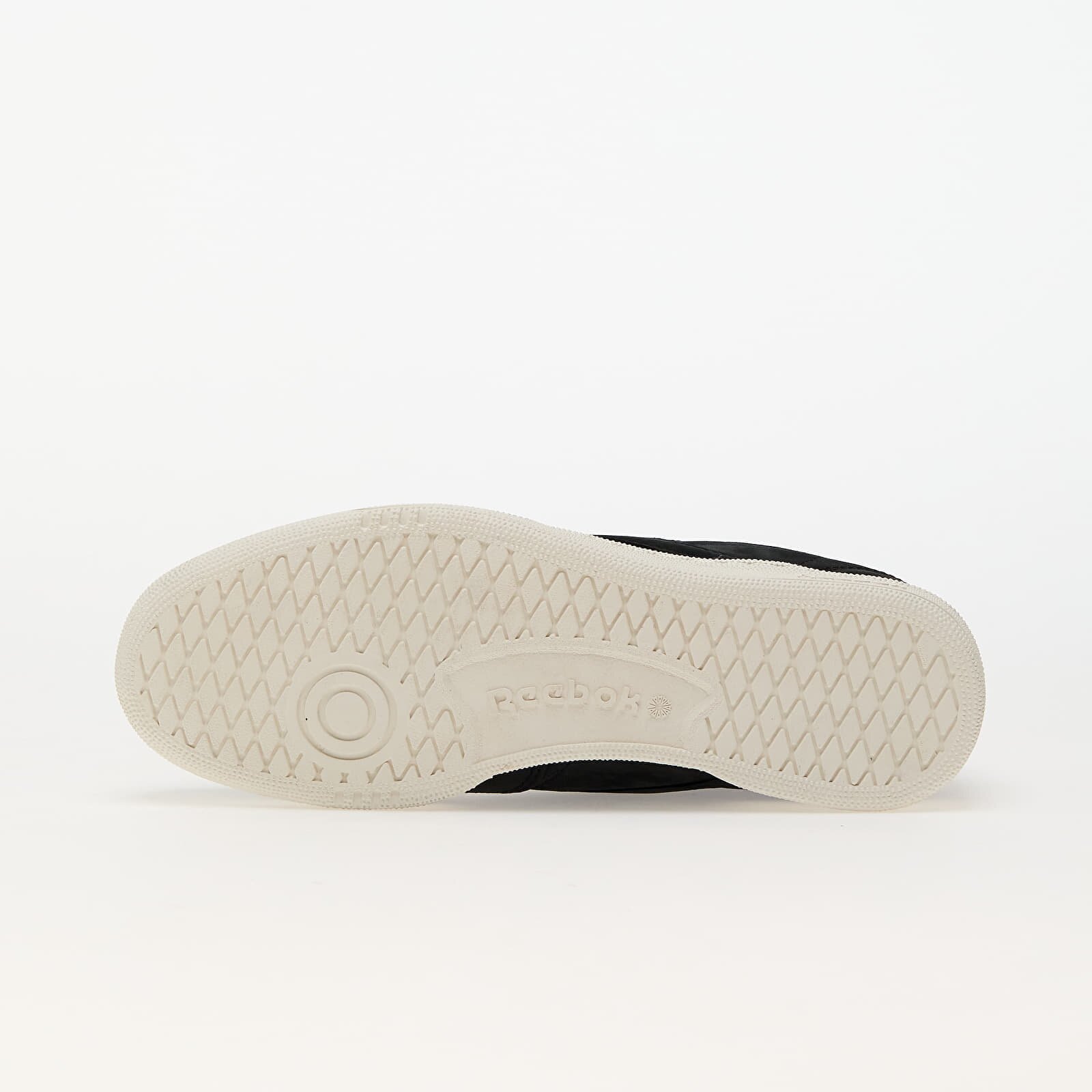 Reebok Сникърси x White Mountaineering Club C 85 Wm LTD Black/ Chalk/ Grey