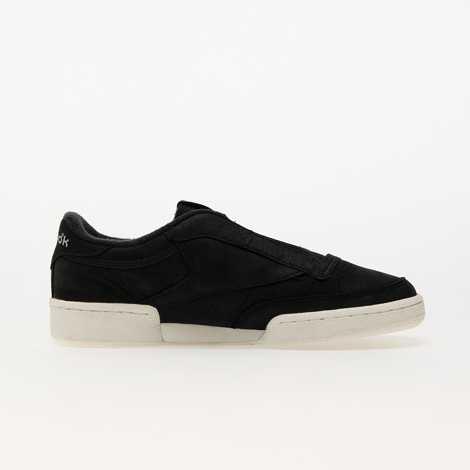 Reebok Сникърси x White Mountaineering Club C 85 Wm LTD Black/ Chalk/ Grey