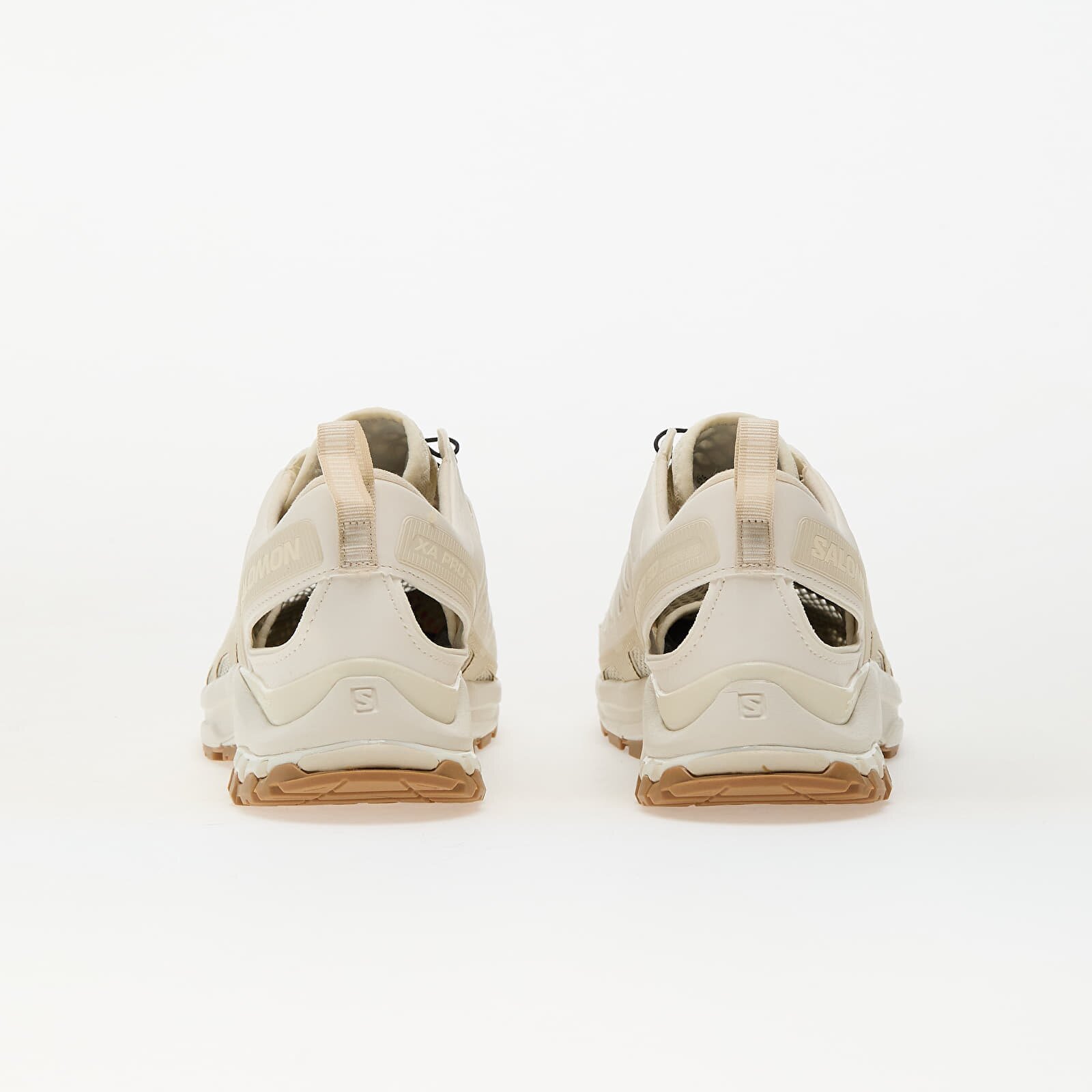 Salomon Сникърси Xa Pro 3D Amphib Vanila/ Almilk/ Curr