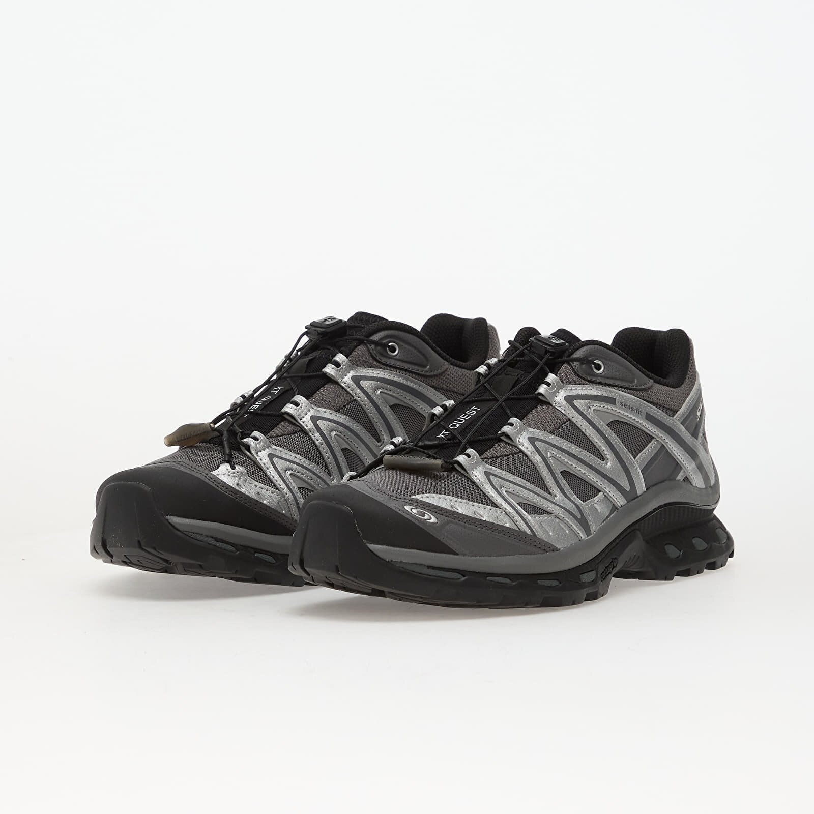 Salomon Сникърси XT-Quest Black/ Ftw Silver/ Clrock