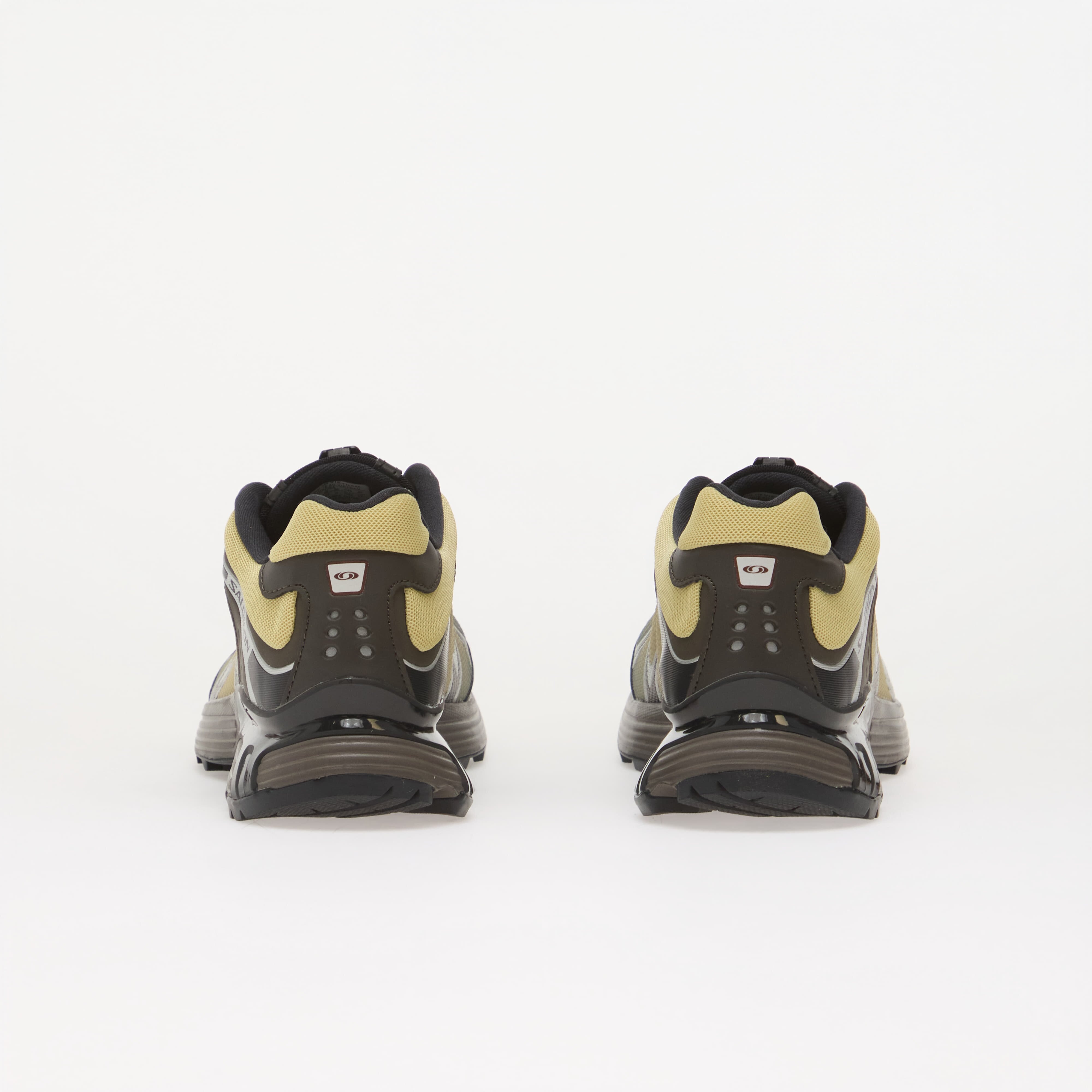 Salomon Сникърси XT-Whisper Black/ Black Olive/ Shadow Green
