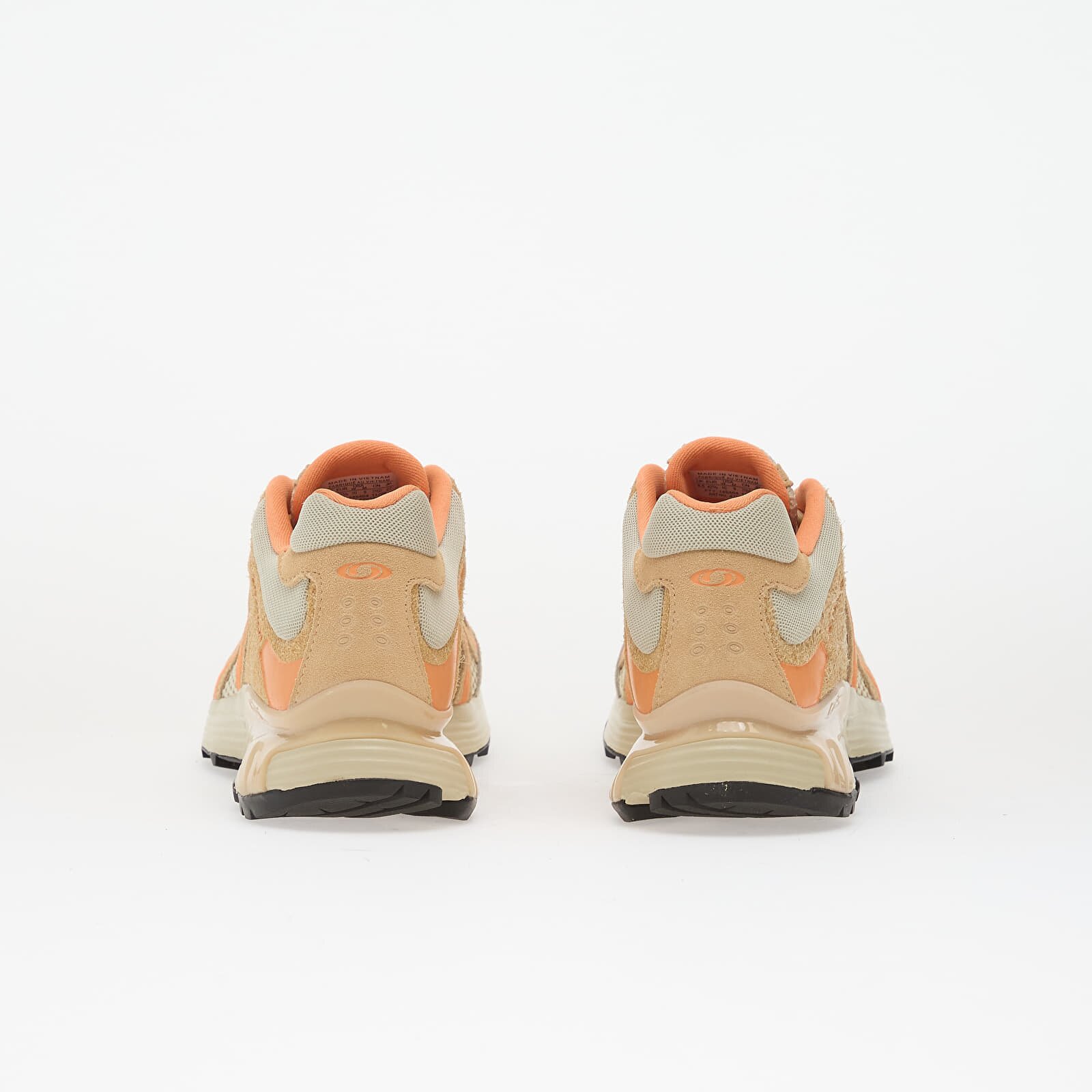 Salomon Сникърси XT-Whisper Embroidery Asparg/ Almond