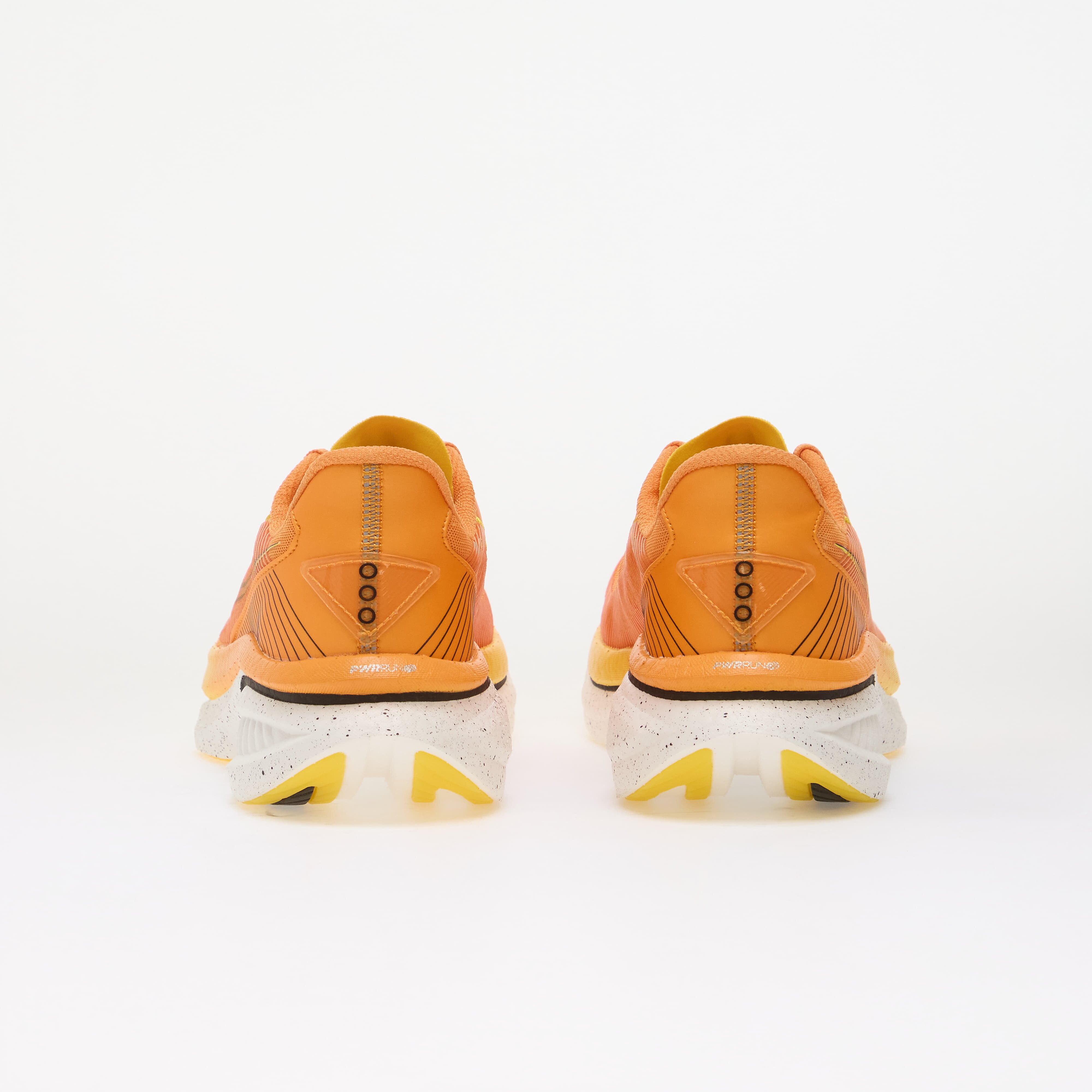 Saucony Сникърси Endorphin Azura White/ Gum