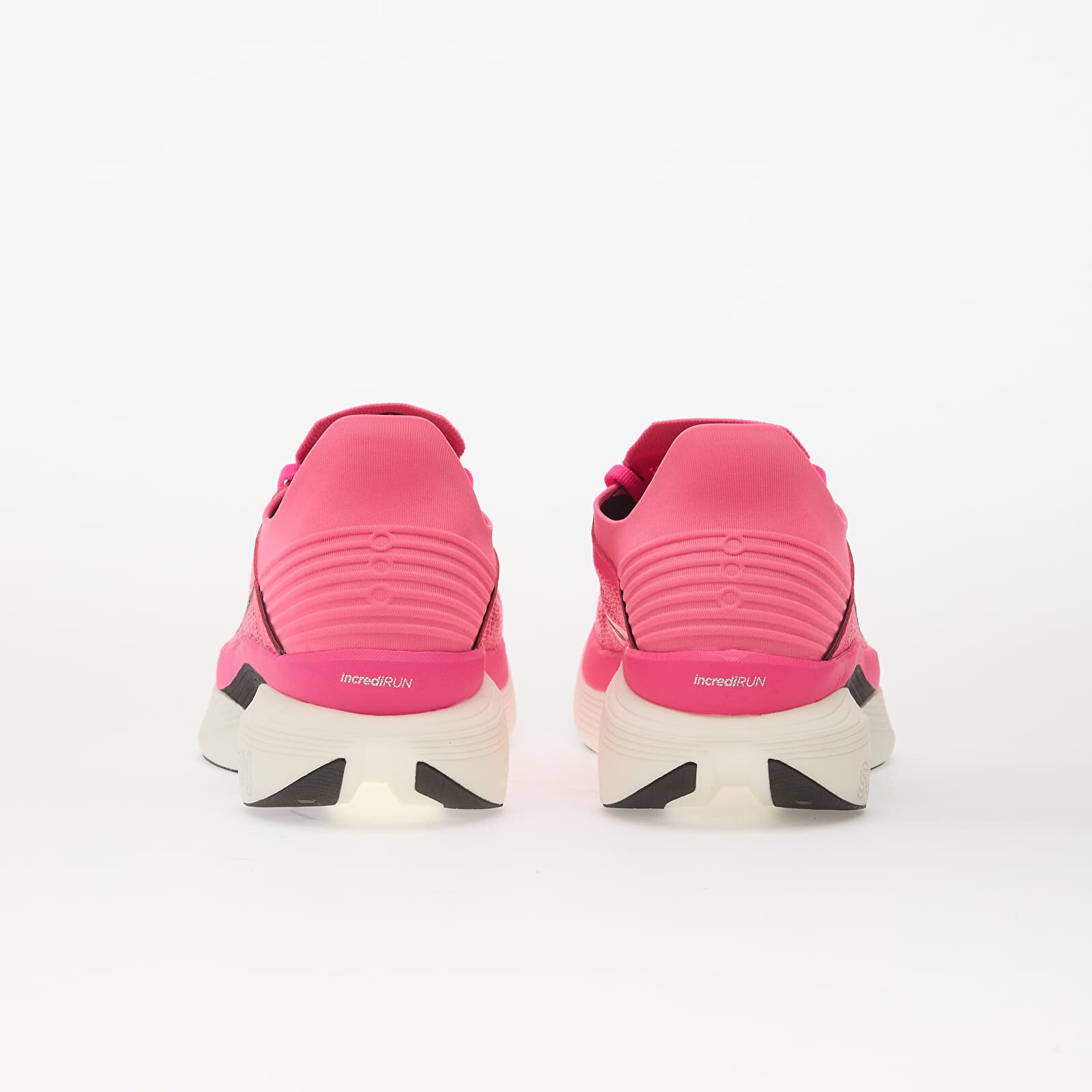 Saucony Сникърси Endorphin Elite 2 Shock/ Black