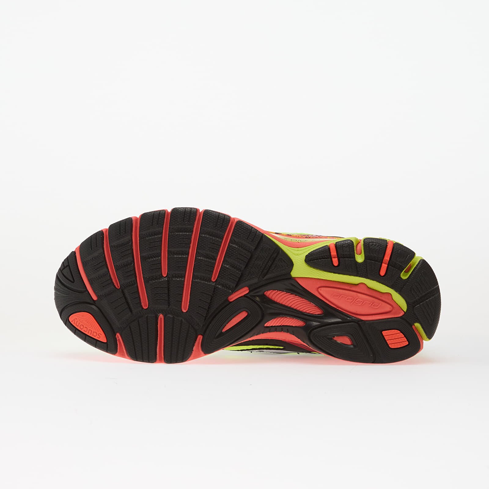 Saucony Сникърси Guide 7 Canary