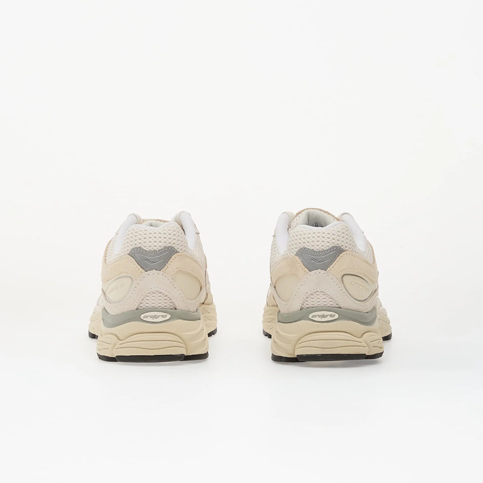 Saucony Сникърси Progrid Omni 9 White