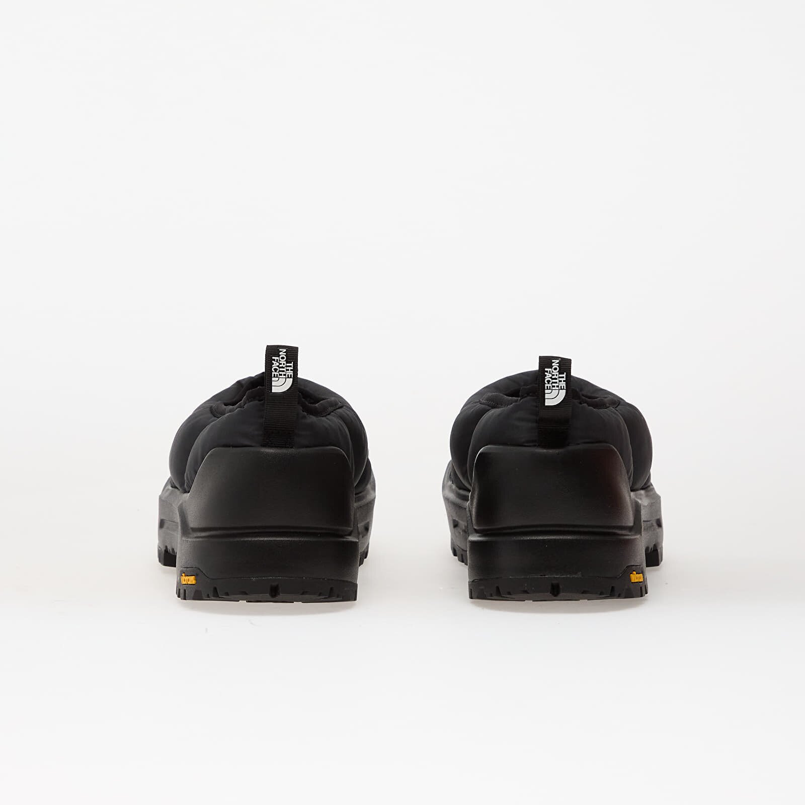 The North Face Сникърси Base Camp Thermoball Mule TNF Black/ TNF Black