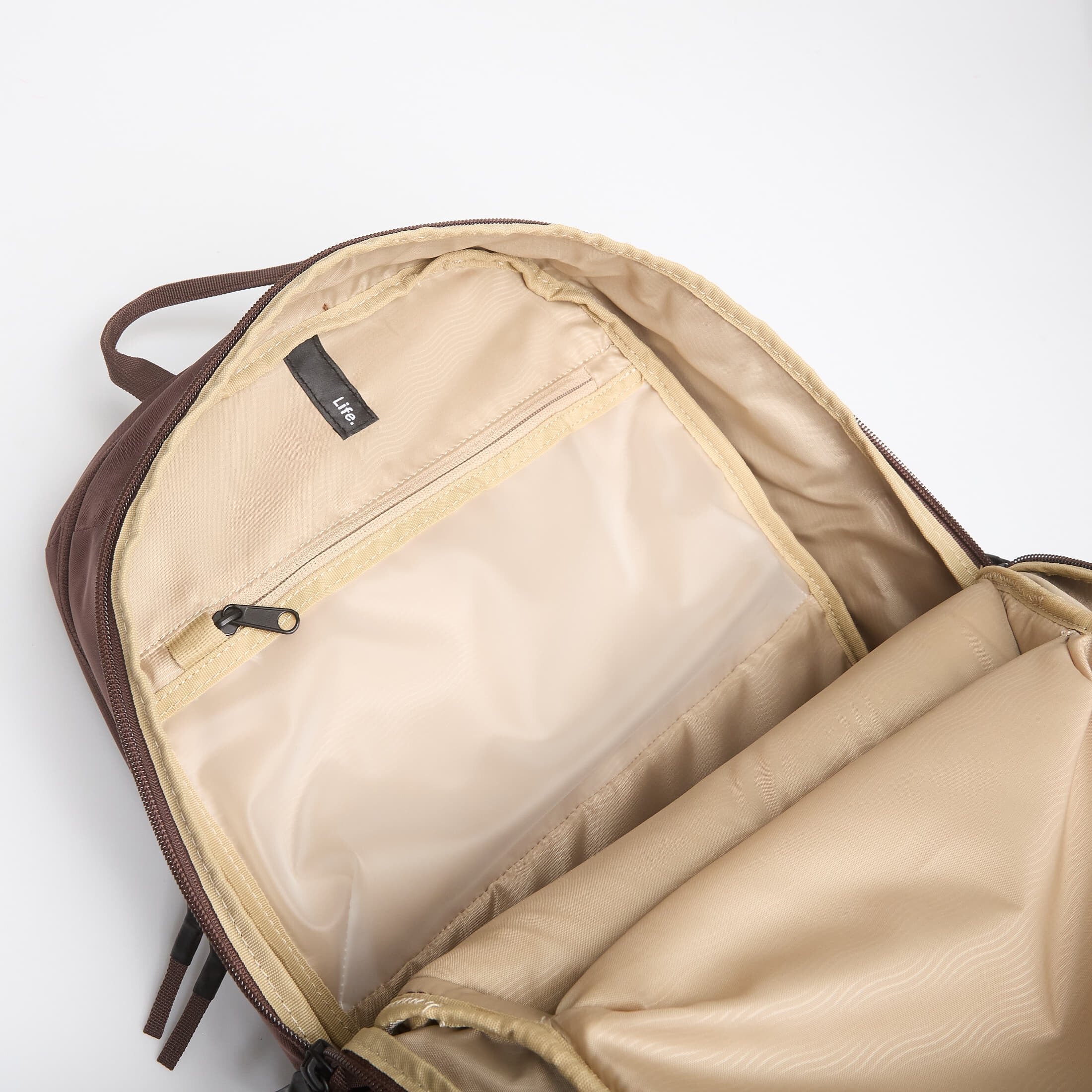 THULE Раница EnRoute Backpack 26L Tinted Taupe/ Nuanced Brown