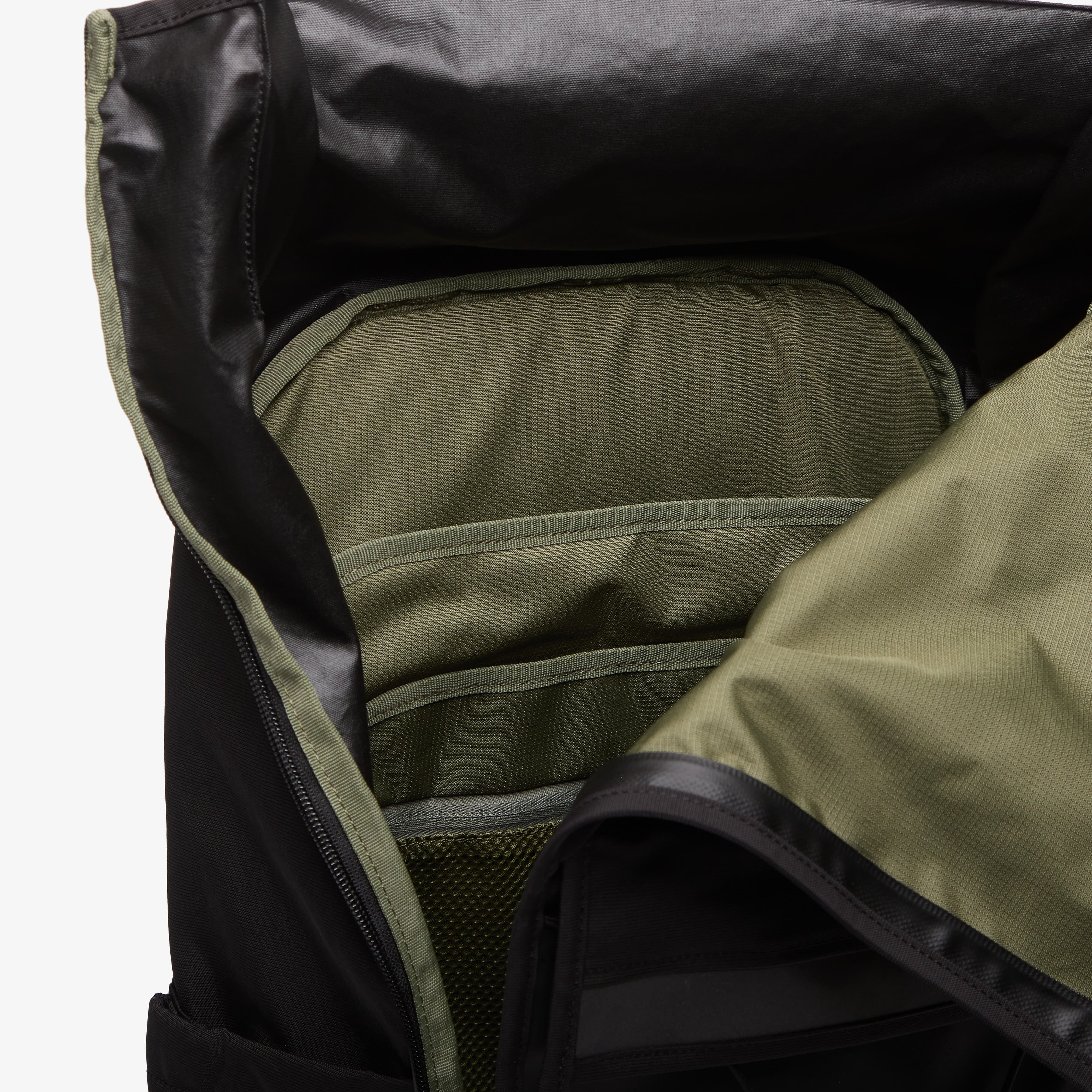THULE Раница Paramount Commuter Backpack 20L Black