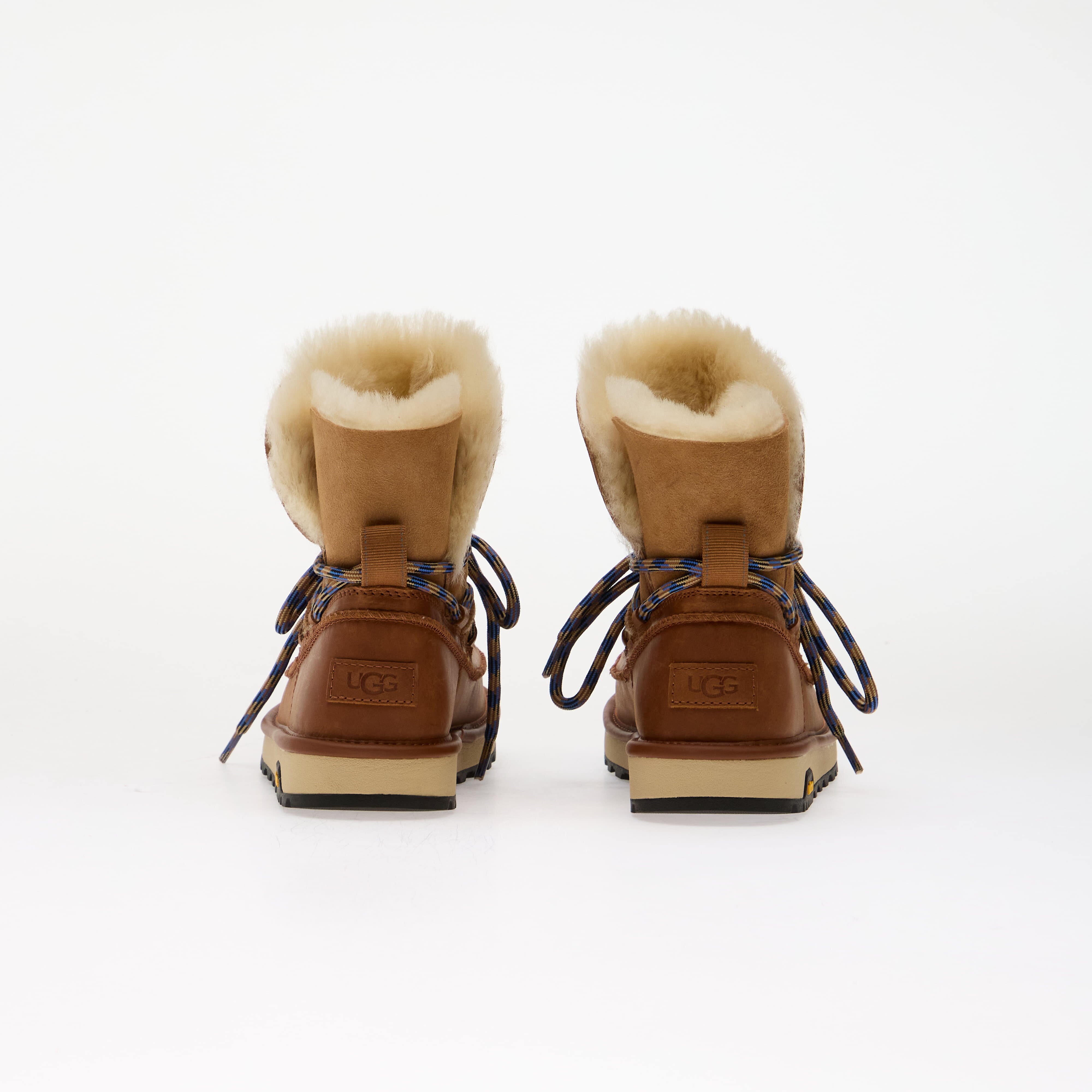 Ugg Сникърси W Classic Tread Boot Chestnut