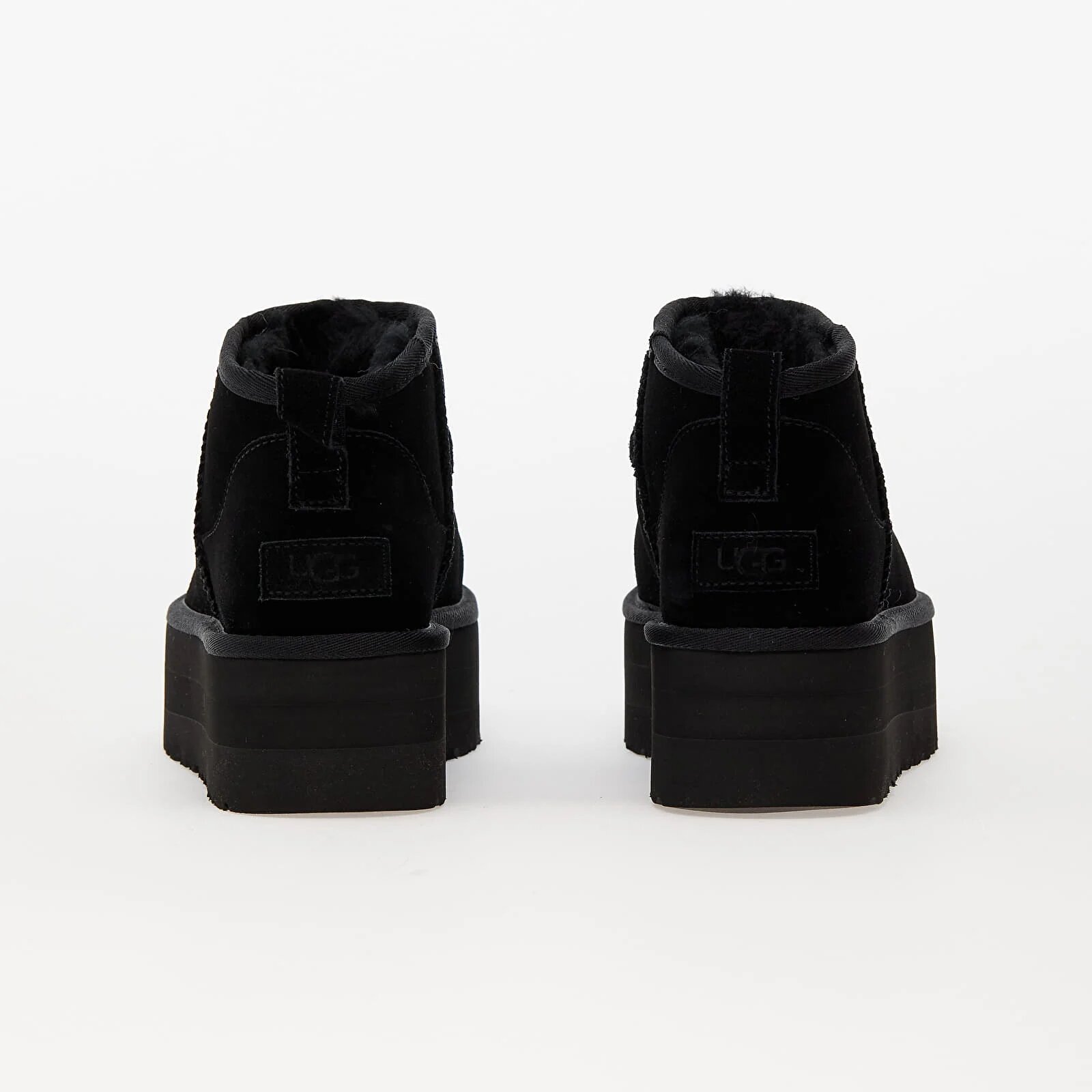 Ugg Сникърси W Classic Ultra Mini Platform Black