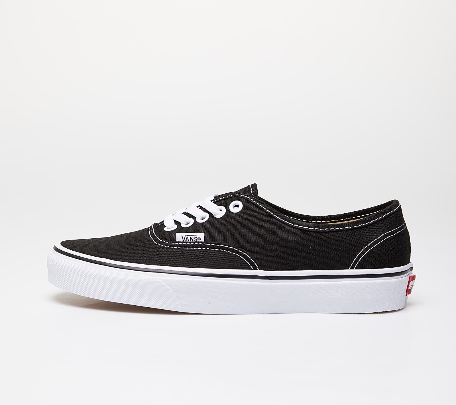 Vans Сникърси Authentic Black/ True White