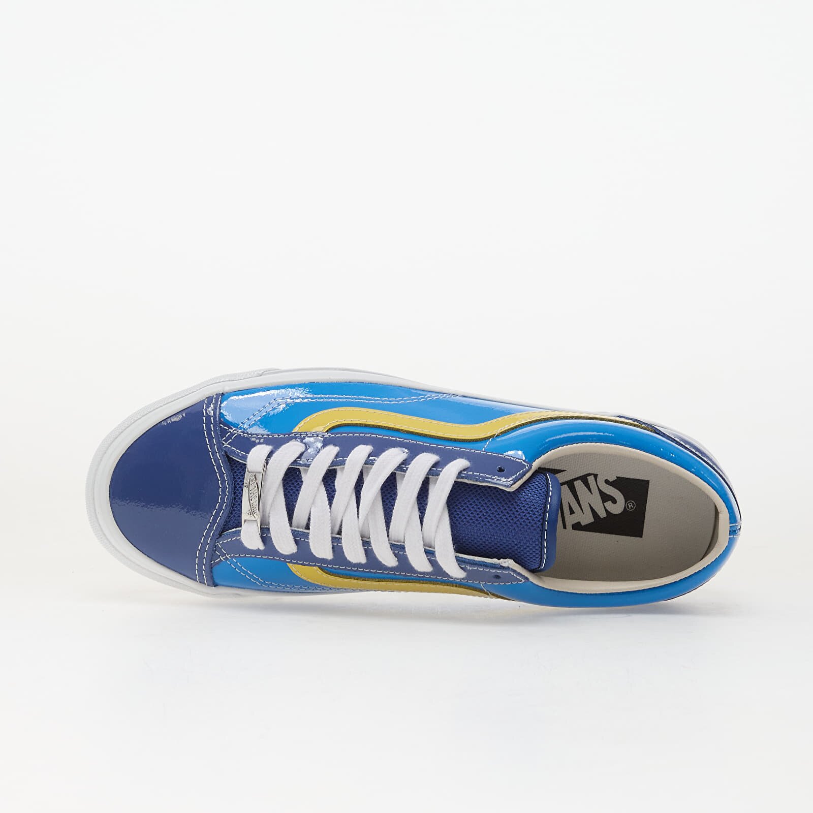 Vans Сникърси LX Old Skool 36 Patent Bright Azure