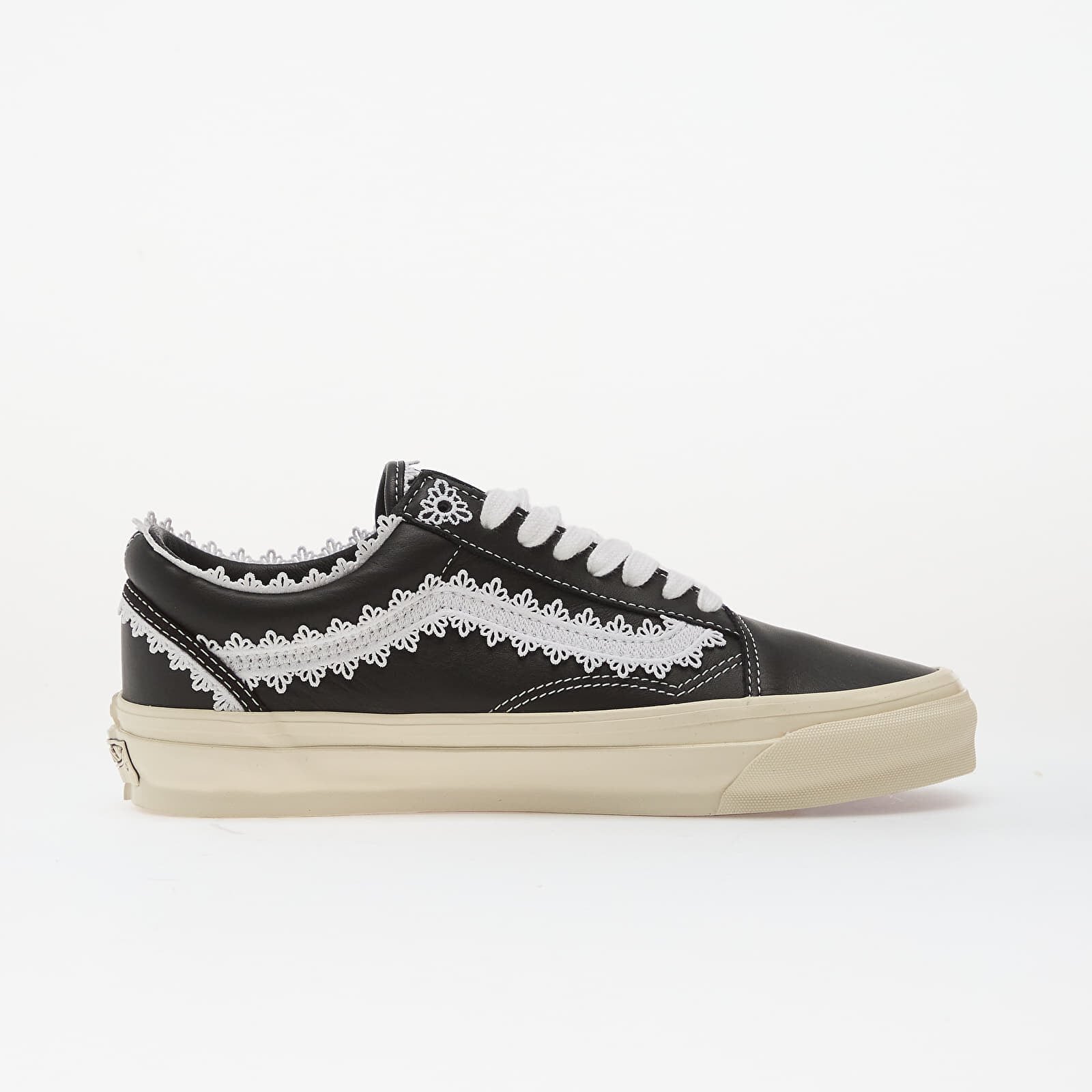Vans Сникърси LX Old Skool Coquette Black/ White