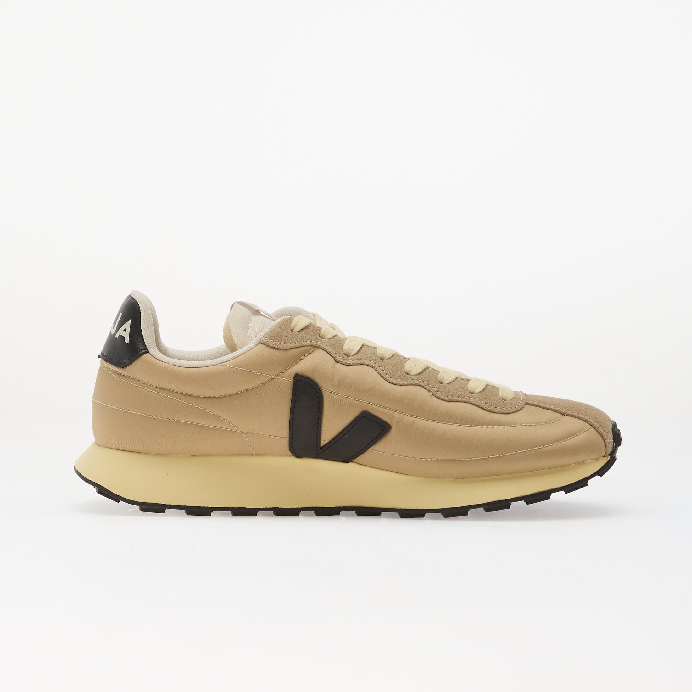 Veja Сникърси Belem Nolyn Almond/ Black