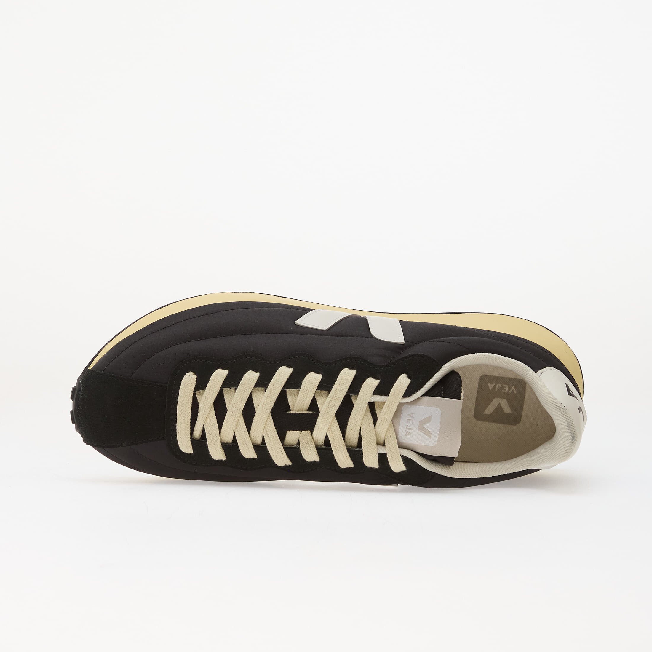 Veja Сникърси Belem Nolyn Black/ White