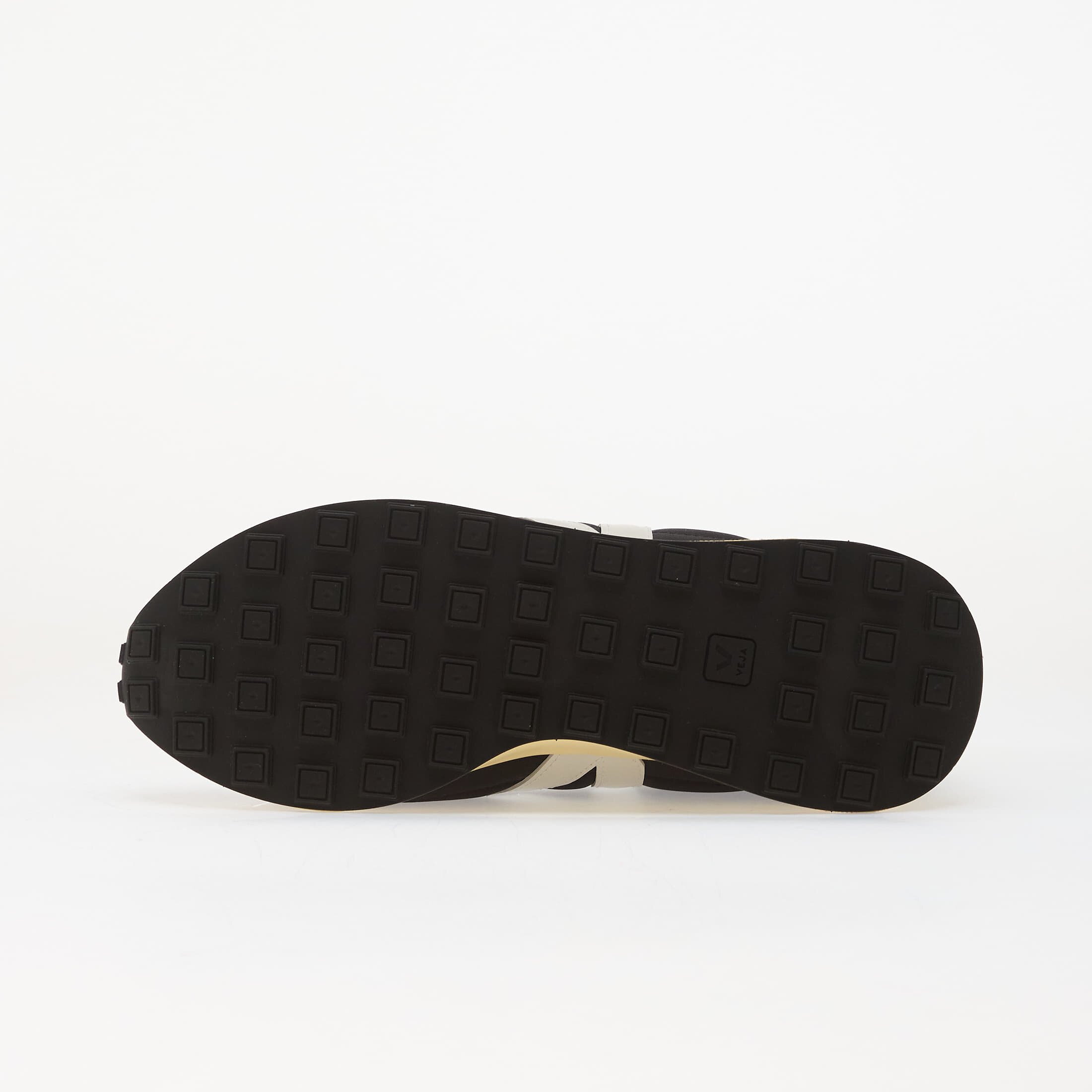 Veja Сникърси Belem Nolyn Black/ White