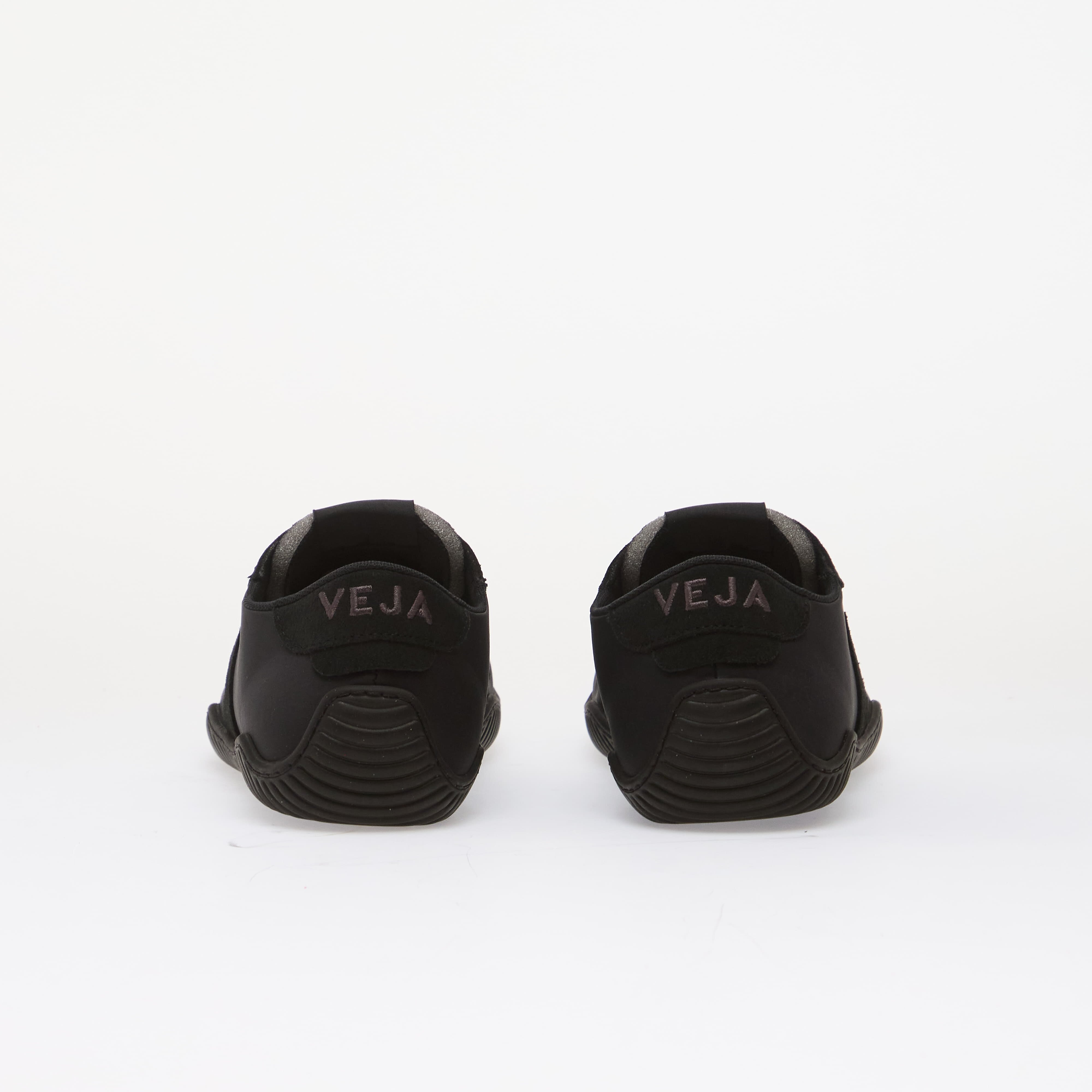 Veja Сникърси Jitsu Nolyn Full-Black
