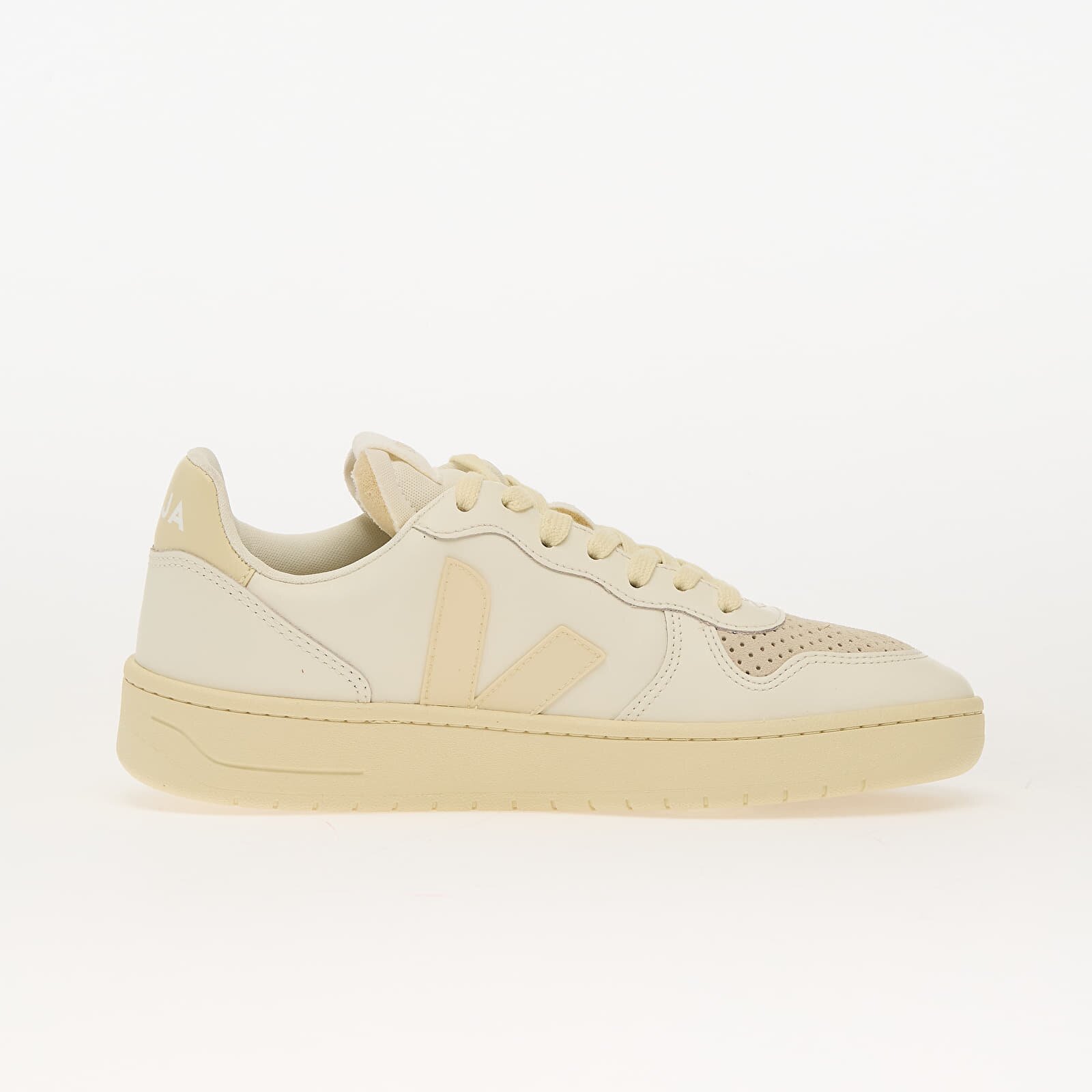 Veja Сникърси V-10 Leather Pure_Calcaire