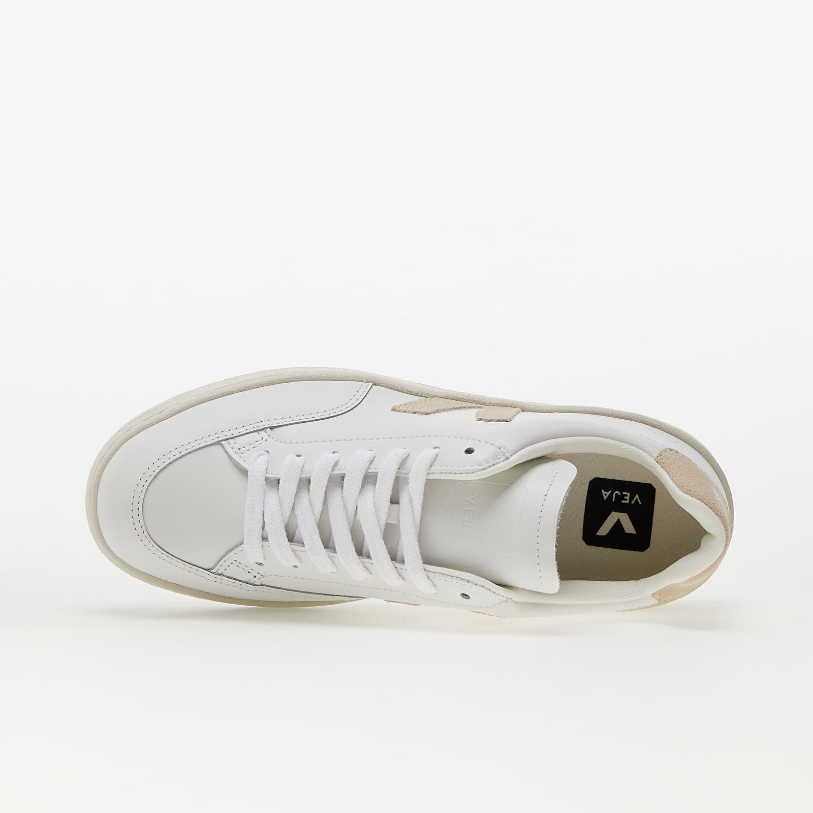 Veja Сникърси V-12 Leather Extra White/ Sable