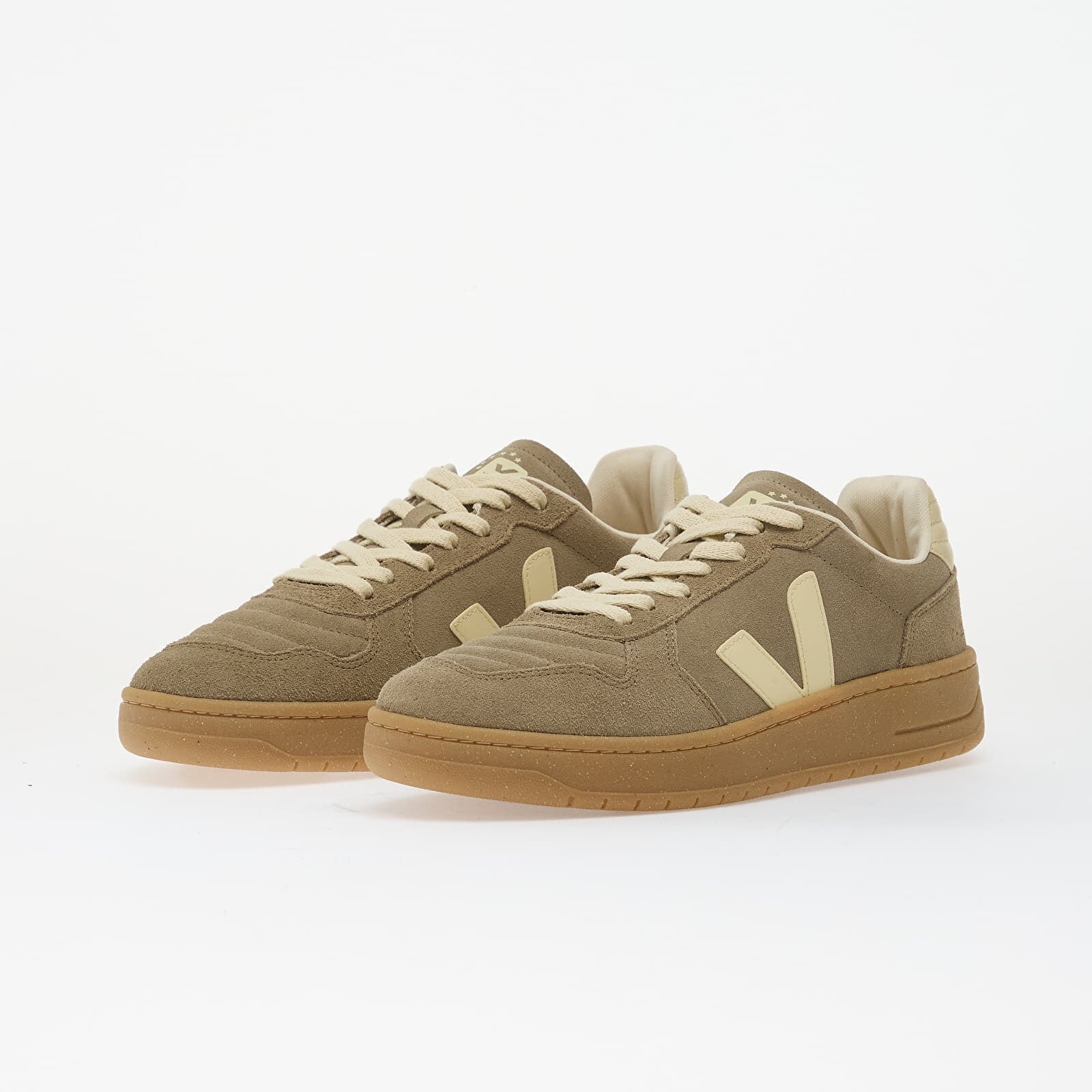 Veja Сникърси V-82 II Taupe/ Calcaire/ Natural