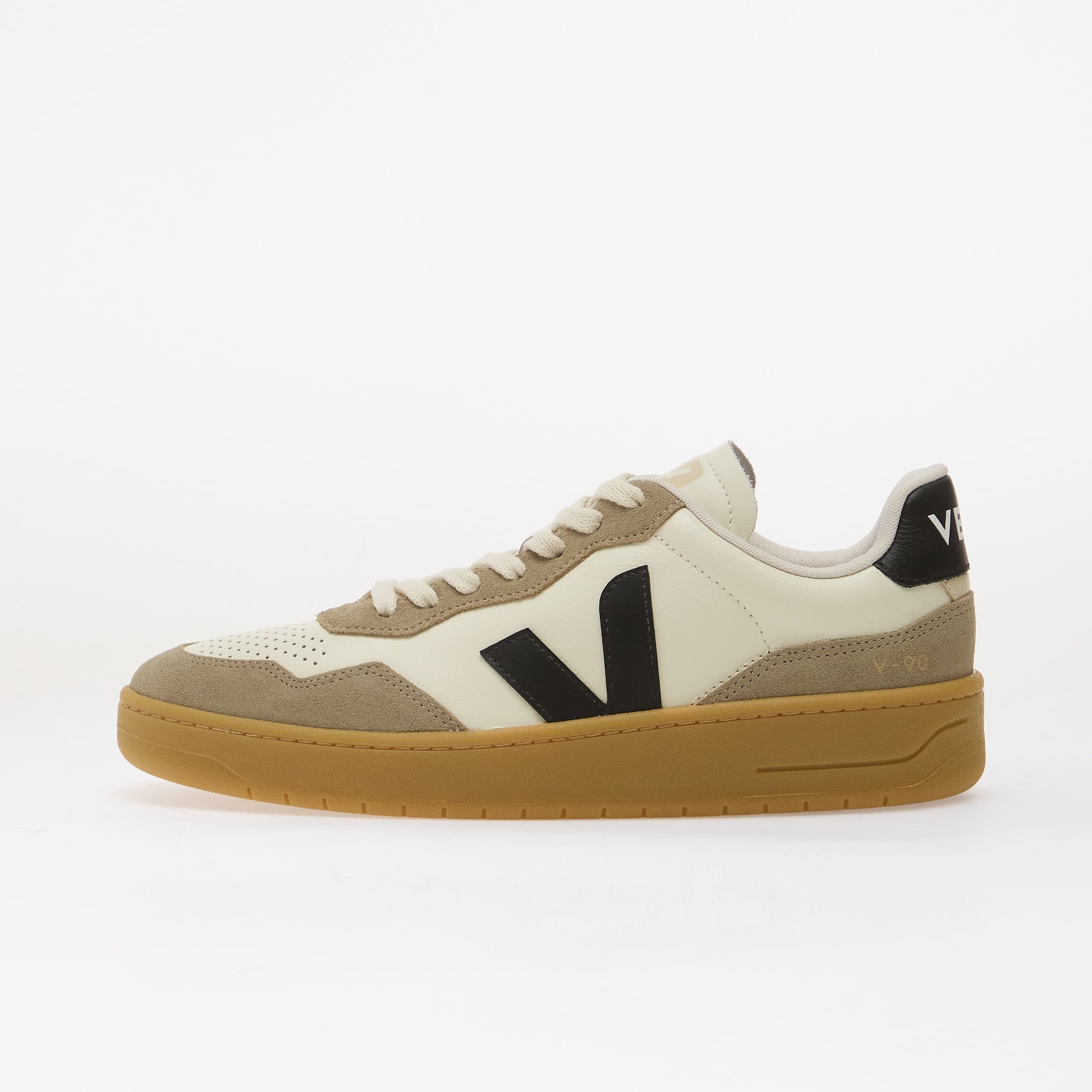 Veja Сникърси V-90 O.T. Leather Pure/ Black/ Natural