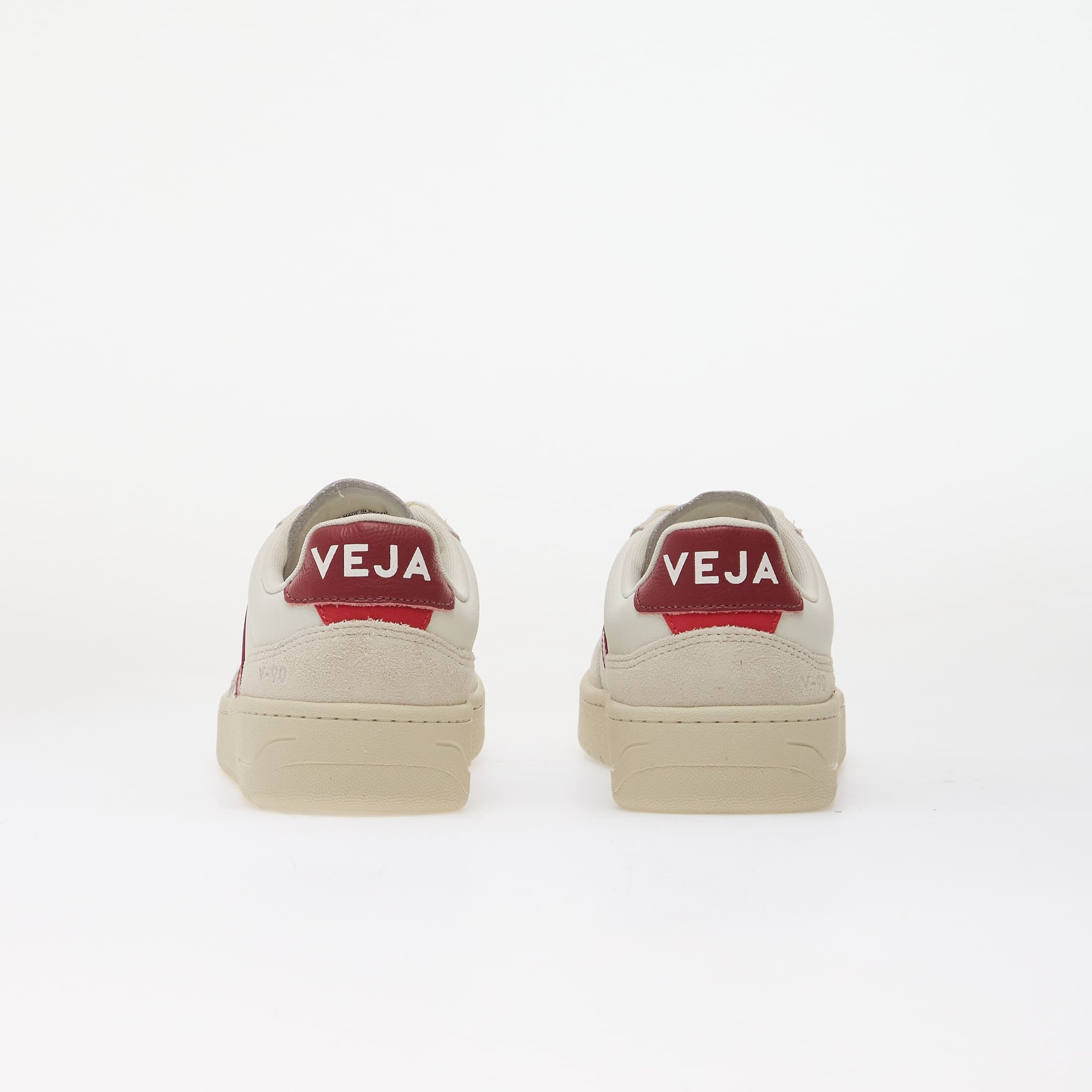 Veja Сникърси V-90 O.T. White/ Marsala/ Natural