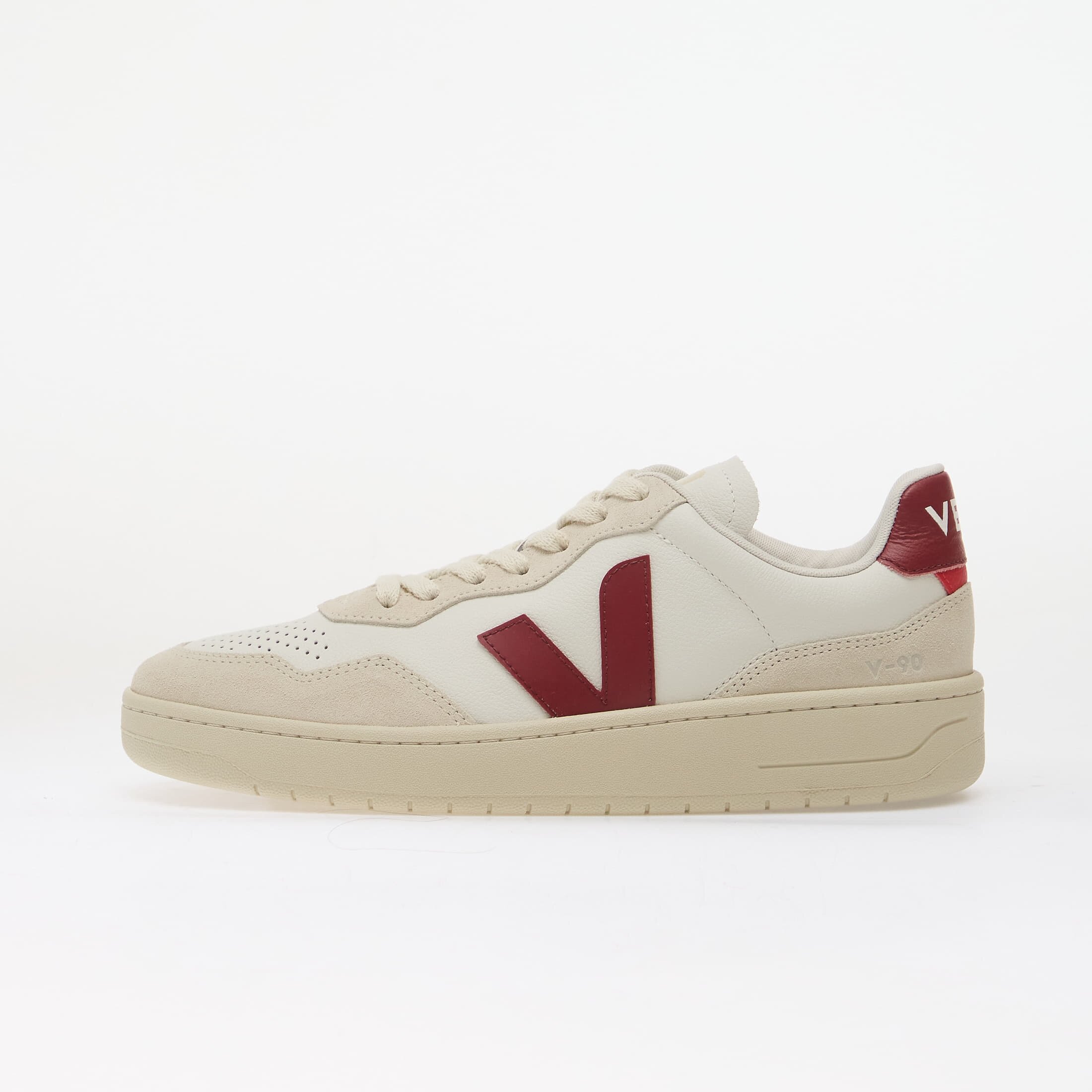 Veja Сникърси V-90 O.T. White/ Marsala/ Natural