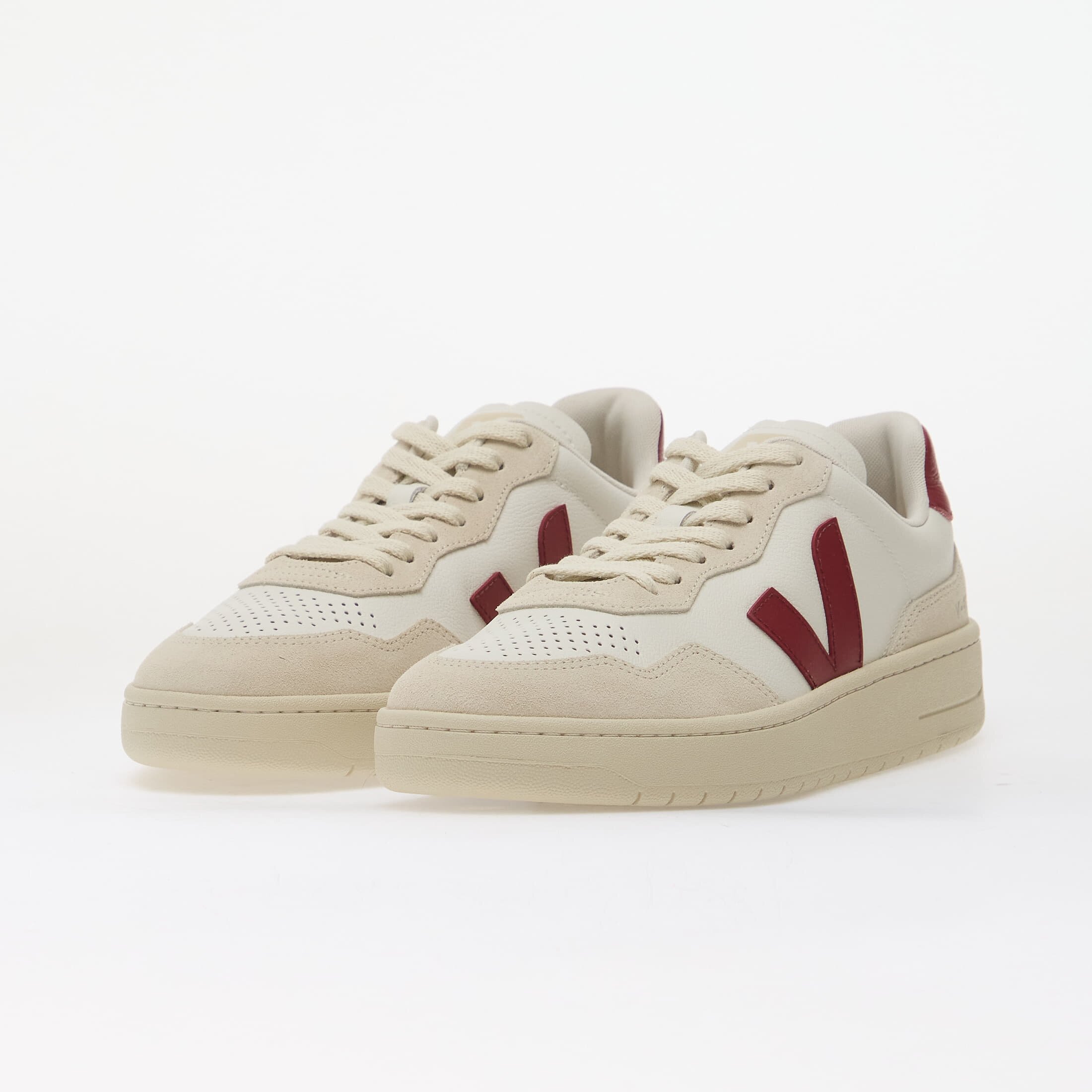Veja Сникърси V-90 O.T. White/ Marsala/ Natural